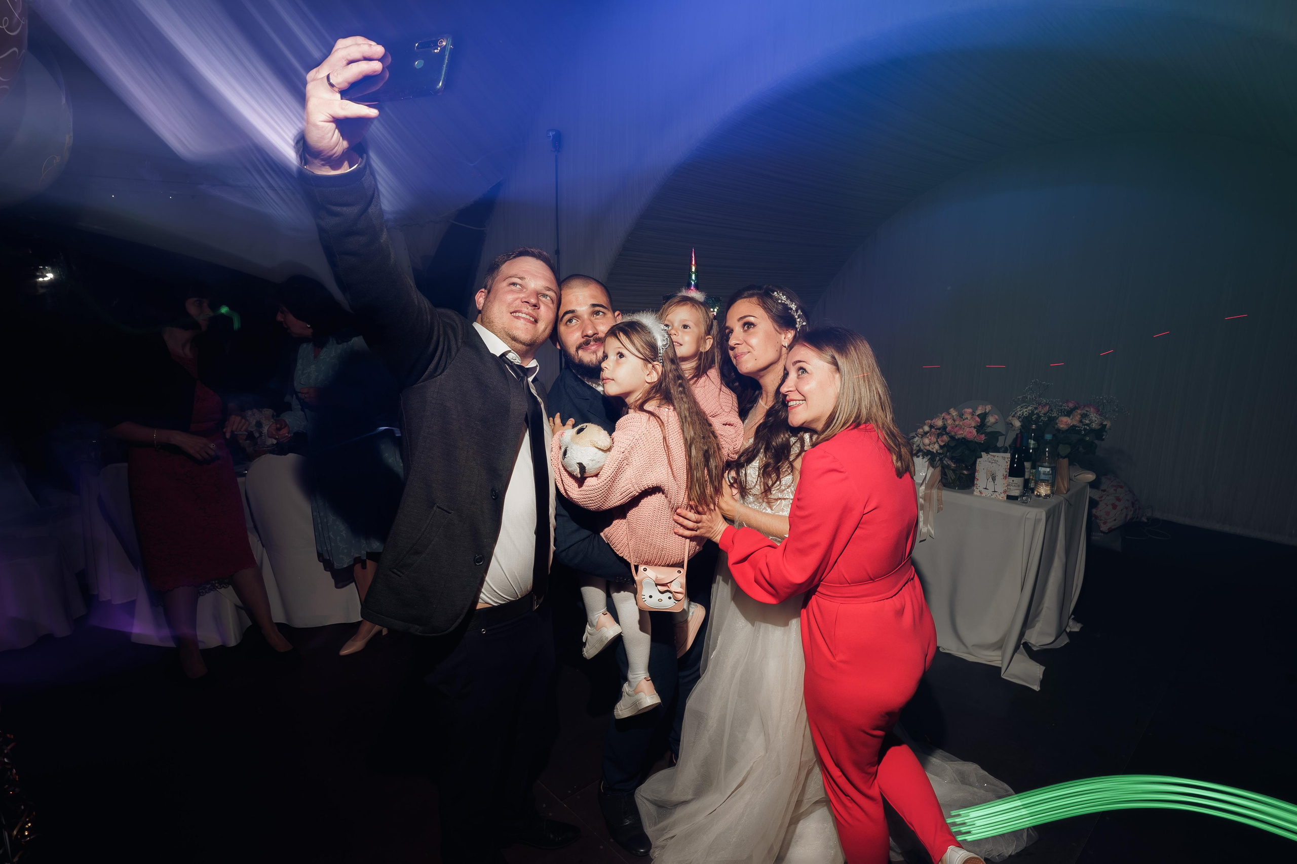 Дай волю чувствам. Свадебный фотограф Москва и МО