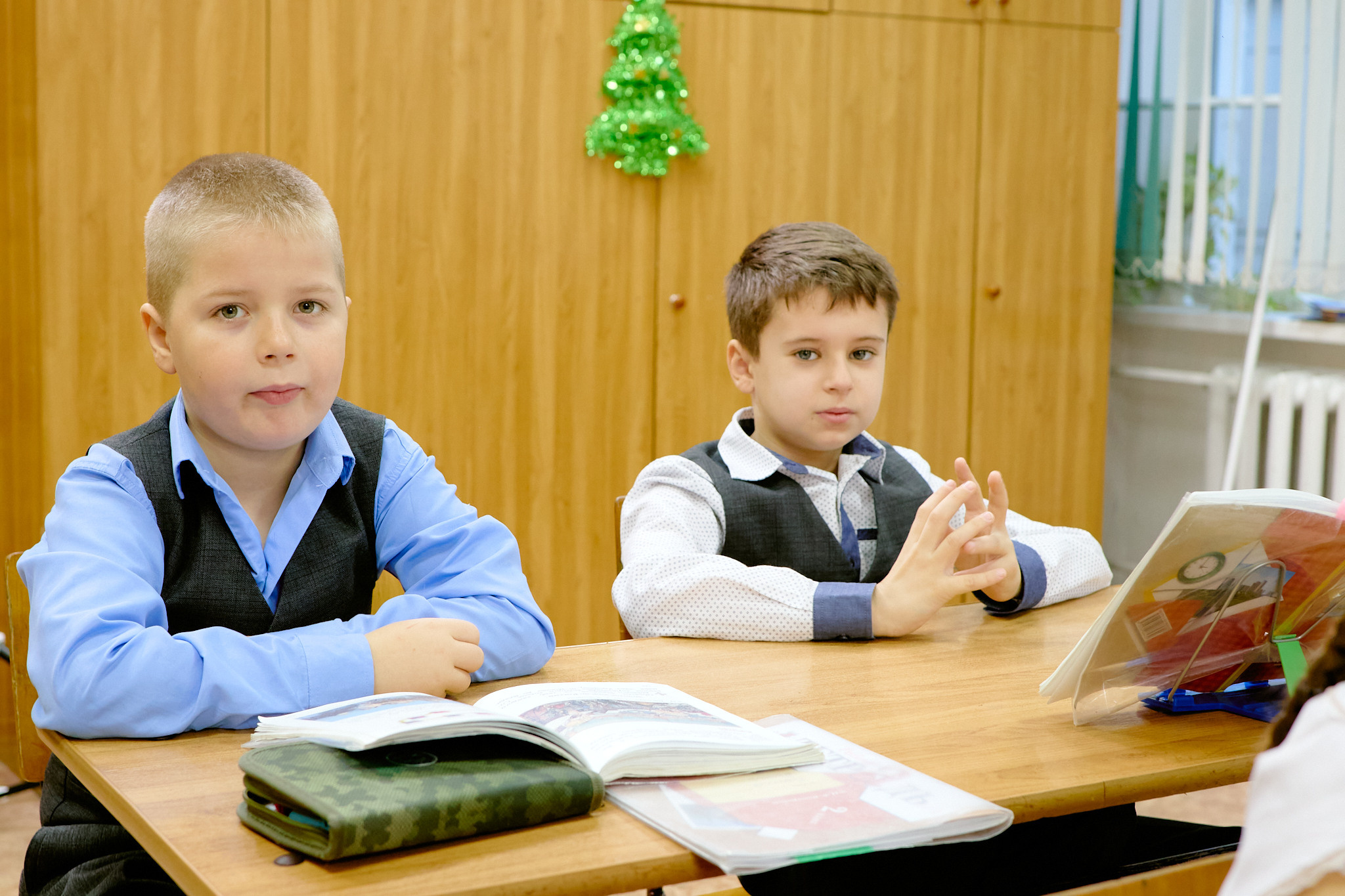 Сьемка на 1 сентебря. Фотограф Выпускные альбомы Таганрог Сергей Коробченко