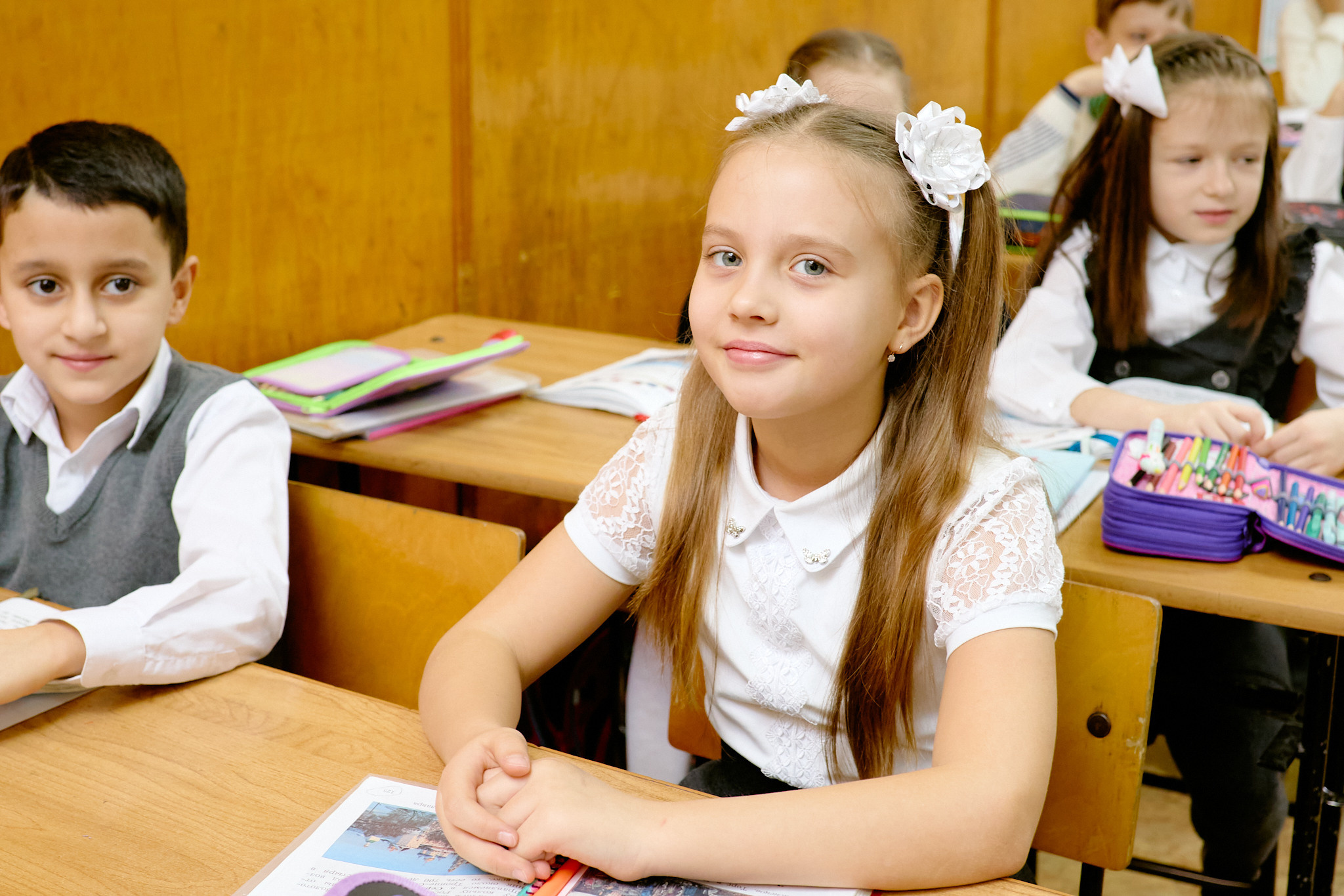 Сьемка на 1 сентебря. Фотограф Выпускные альбомы Таганрог Сергей Коробченко