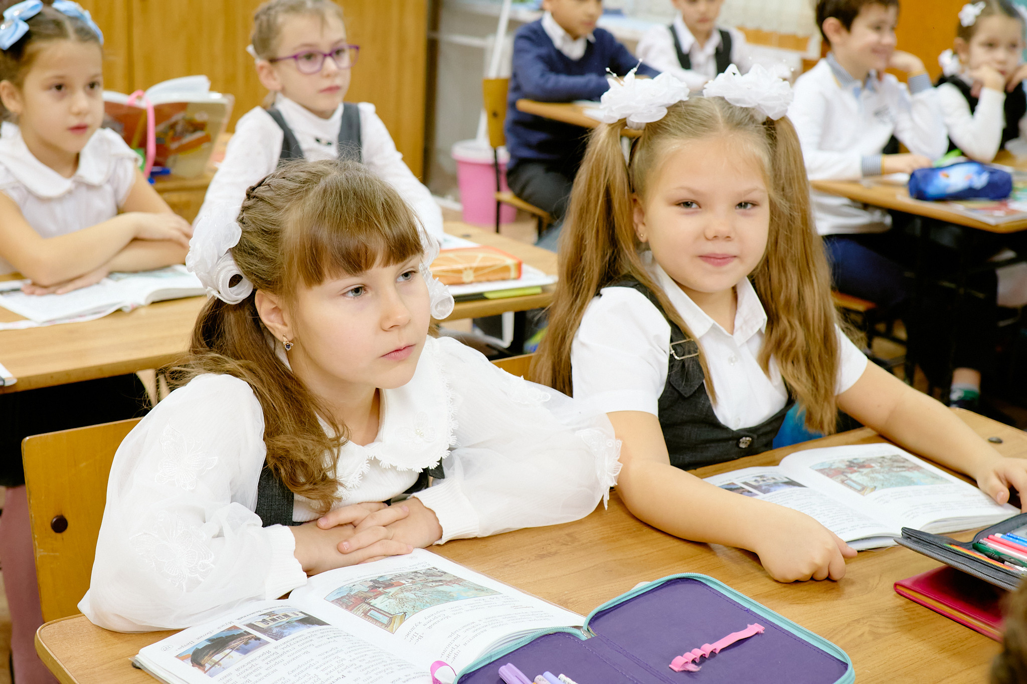 Сьемка на 1 сентебря. Фотограф Выпускные альбомы Таганрог Сергей Коробченко