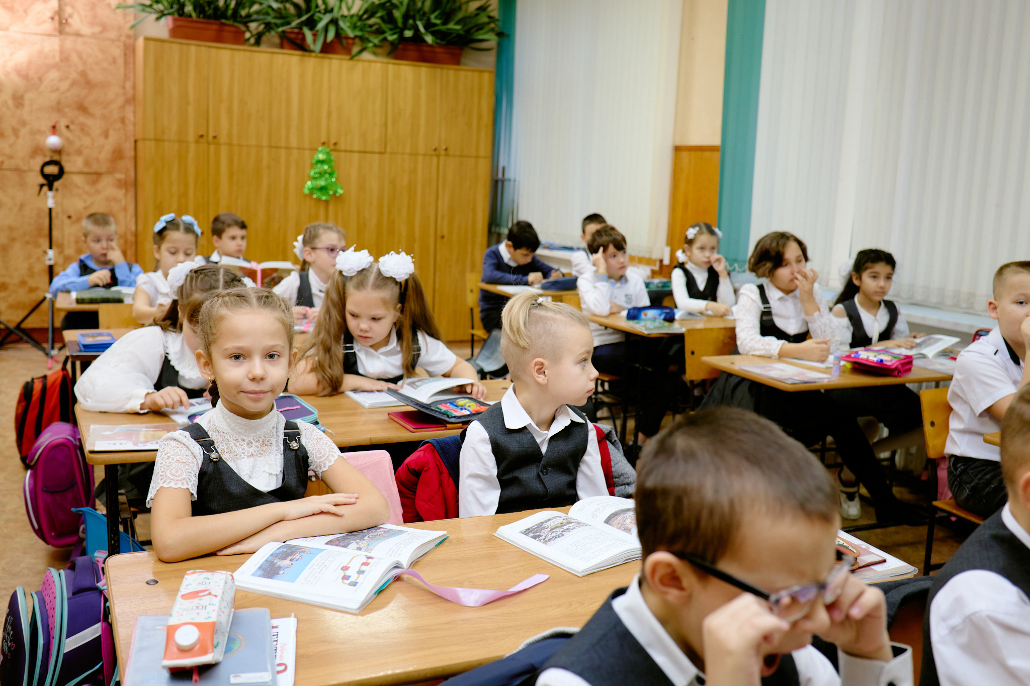 Сьемка на 1 сентебря. Фотограф Выпускные альбомы Таганрог Сергей Коробченко