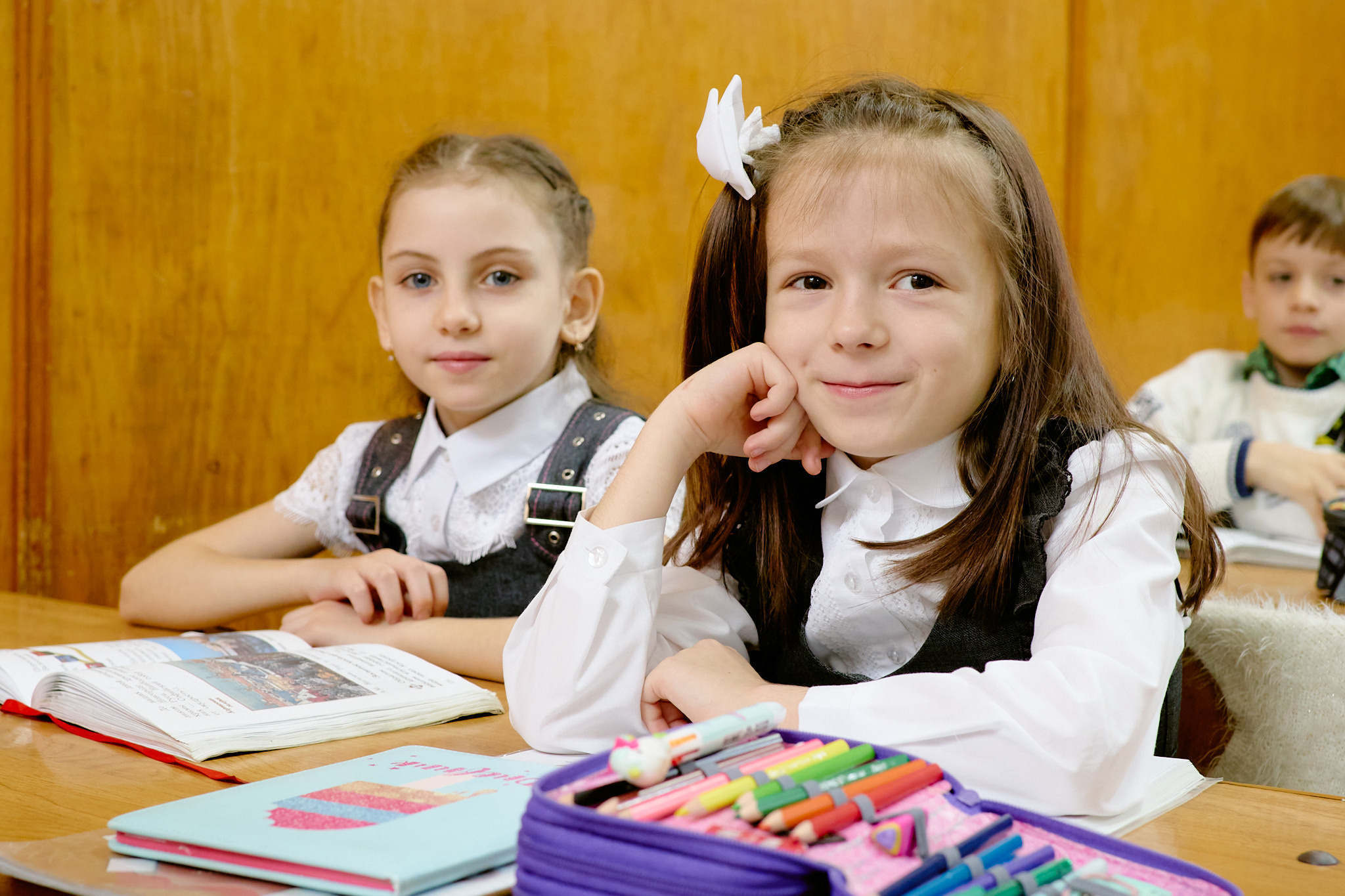 Сьемка на 1 сентебря. Фотограф Выпускные альбомы Таганрог Сергей Коробченко