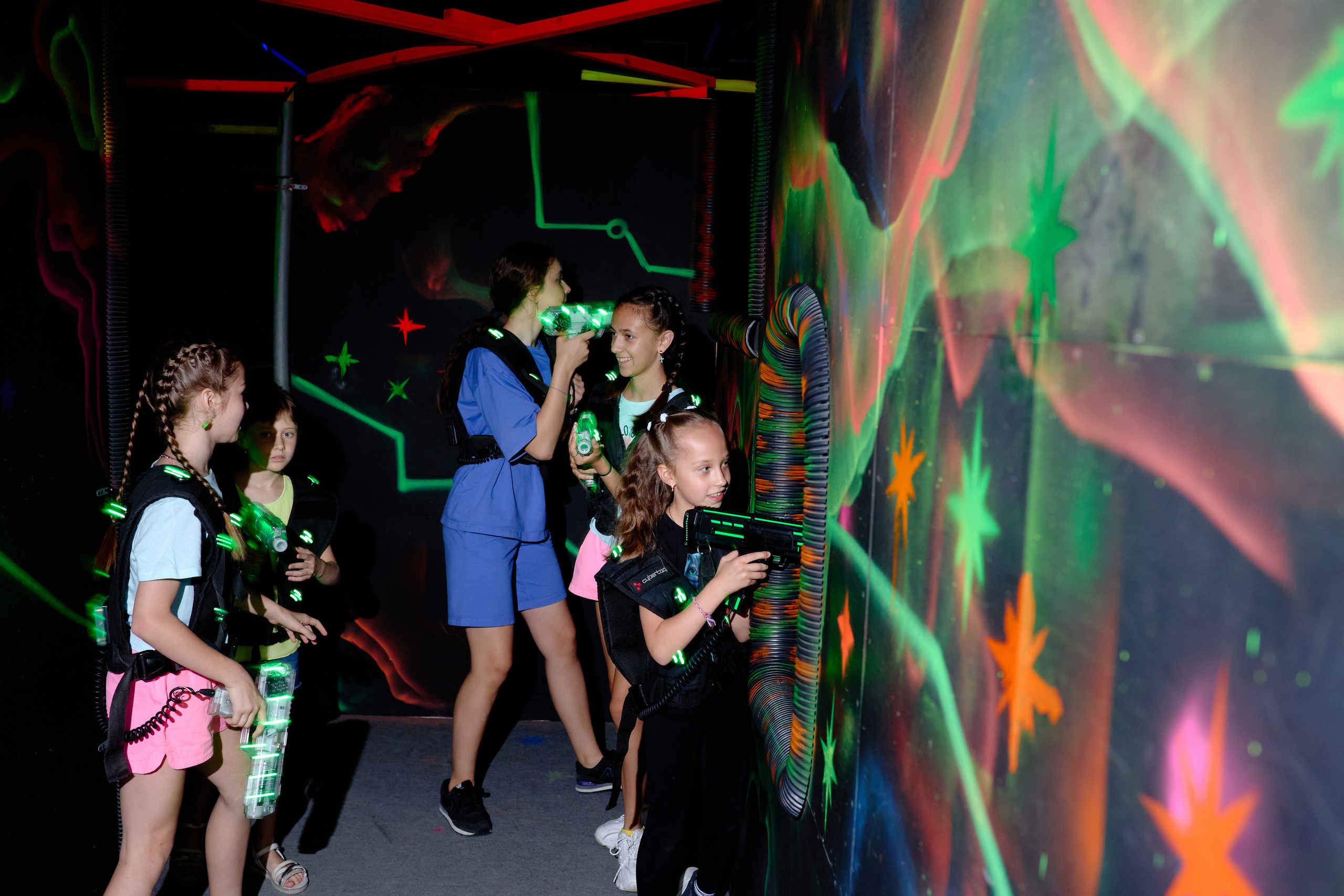 Лазер Таг. Фотограф Выпускные альбомы Таганрог Сергей Коробченко