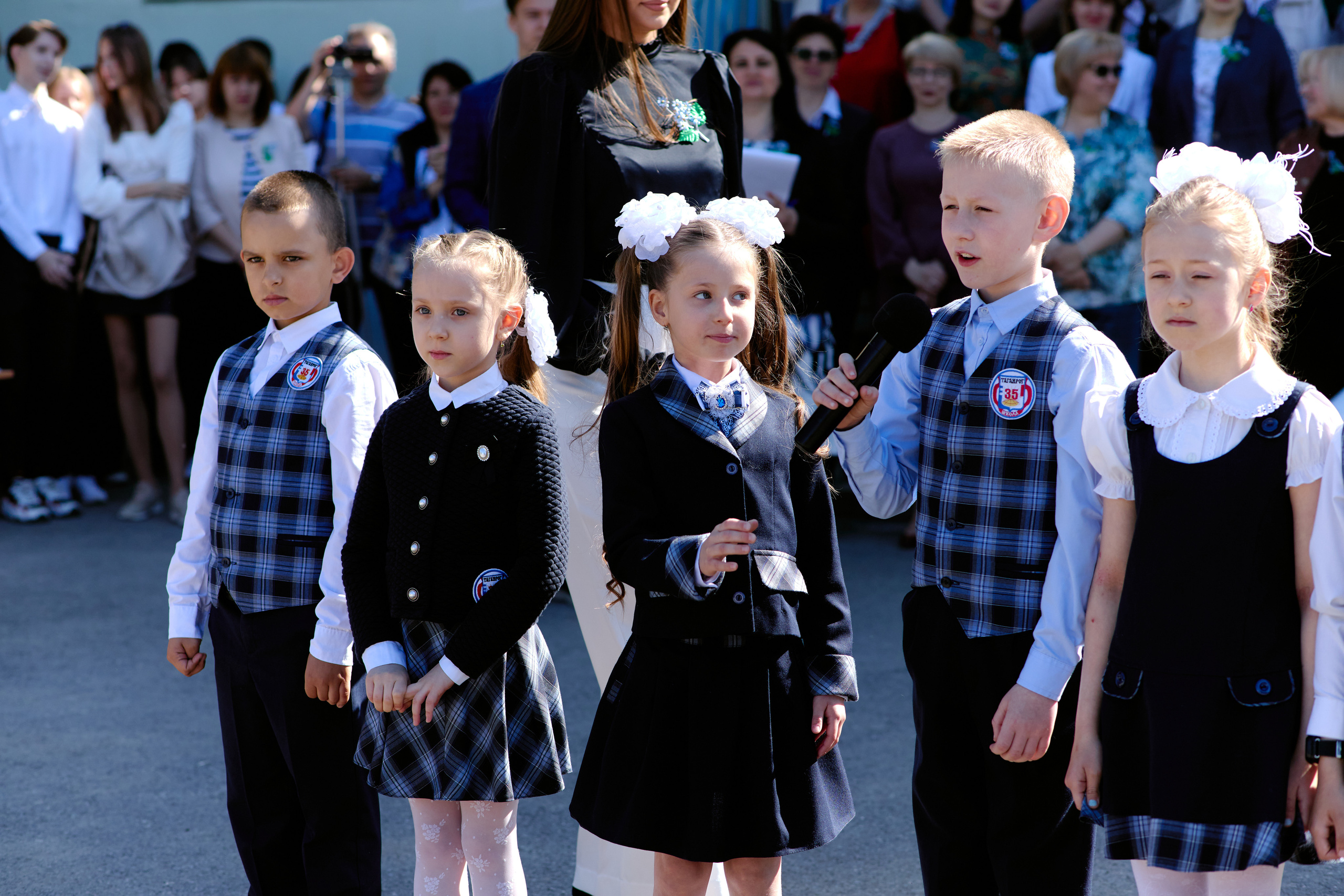 Сьемка на 1 сентебря. Фотограф Выпускные альбомы Таганрог Сергей Коробченко