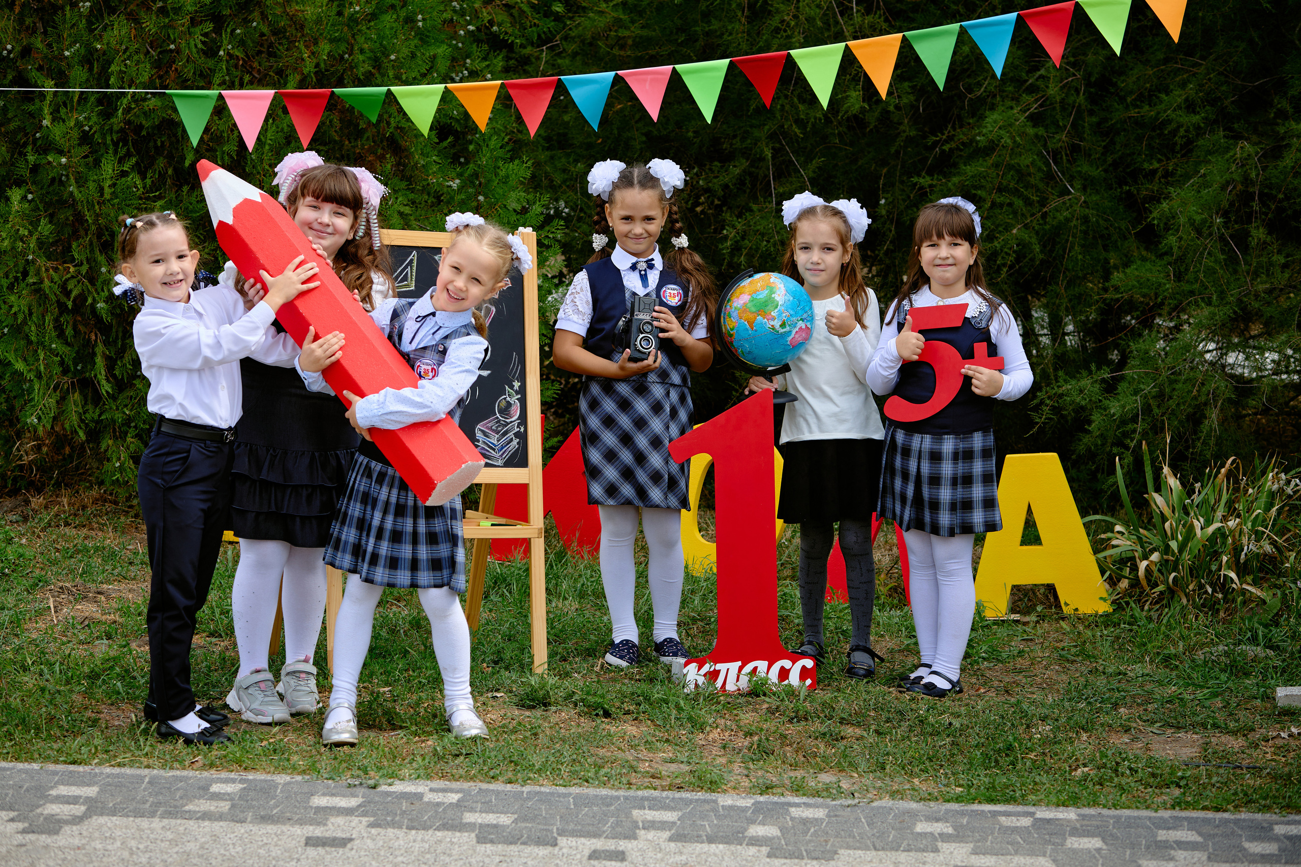 Сьемка день знаний таганрог. Фотограф Выпускные альбомы Таганрог Сергей Коробченко