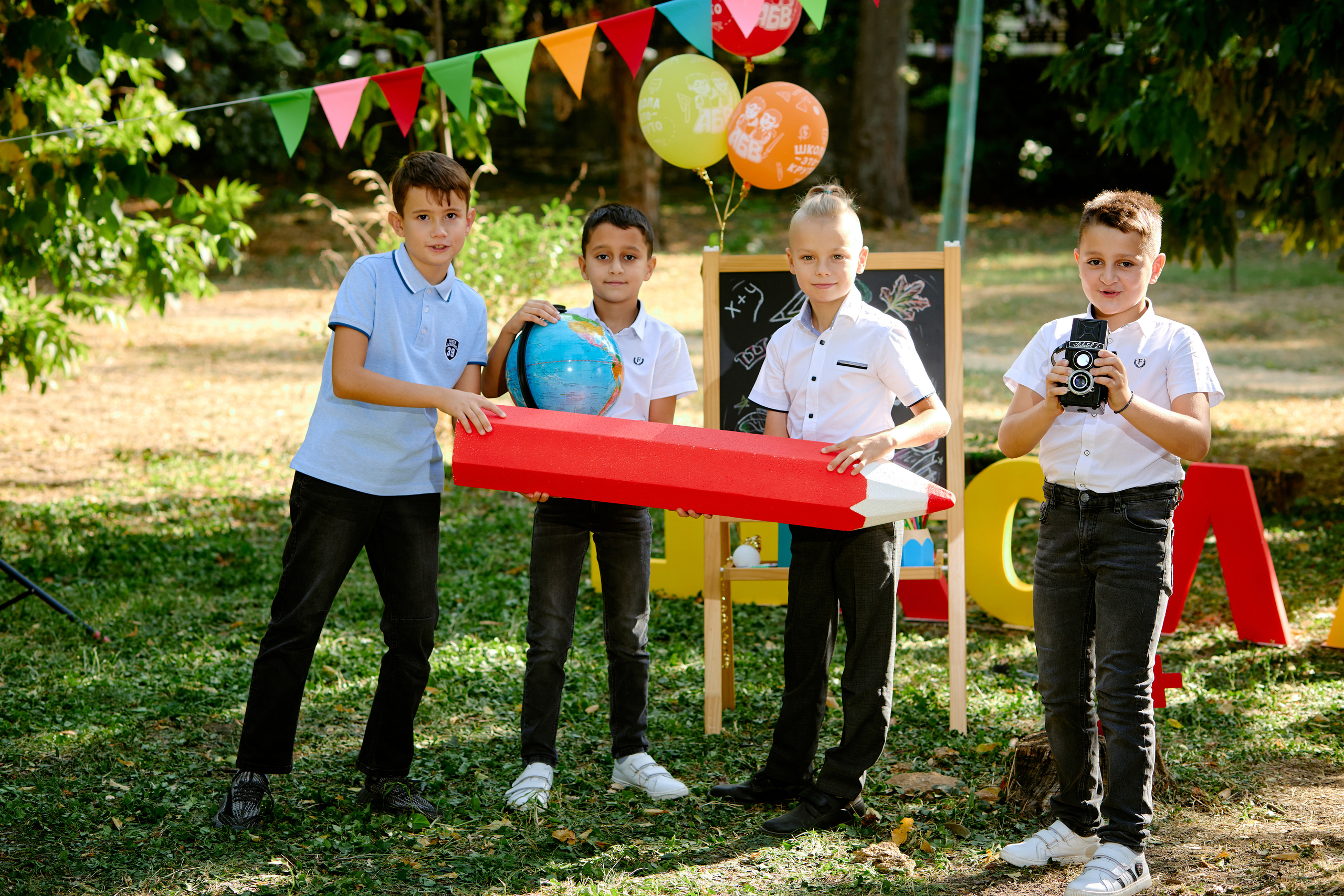 Сьемка день знаний таганрог. Фотограф Выпускные альбомы Таганрог Сергей Коробченко