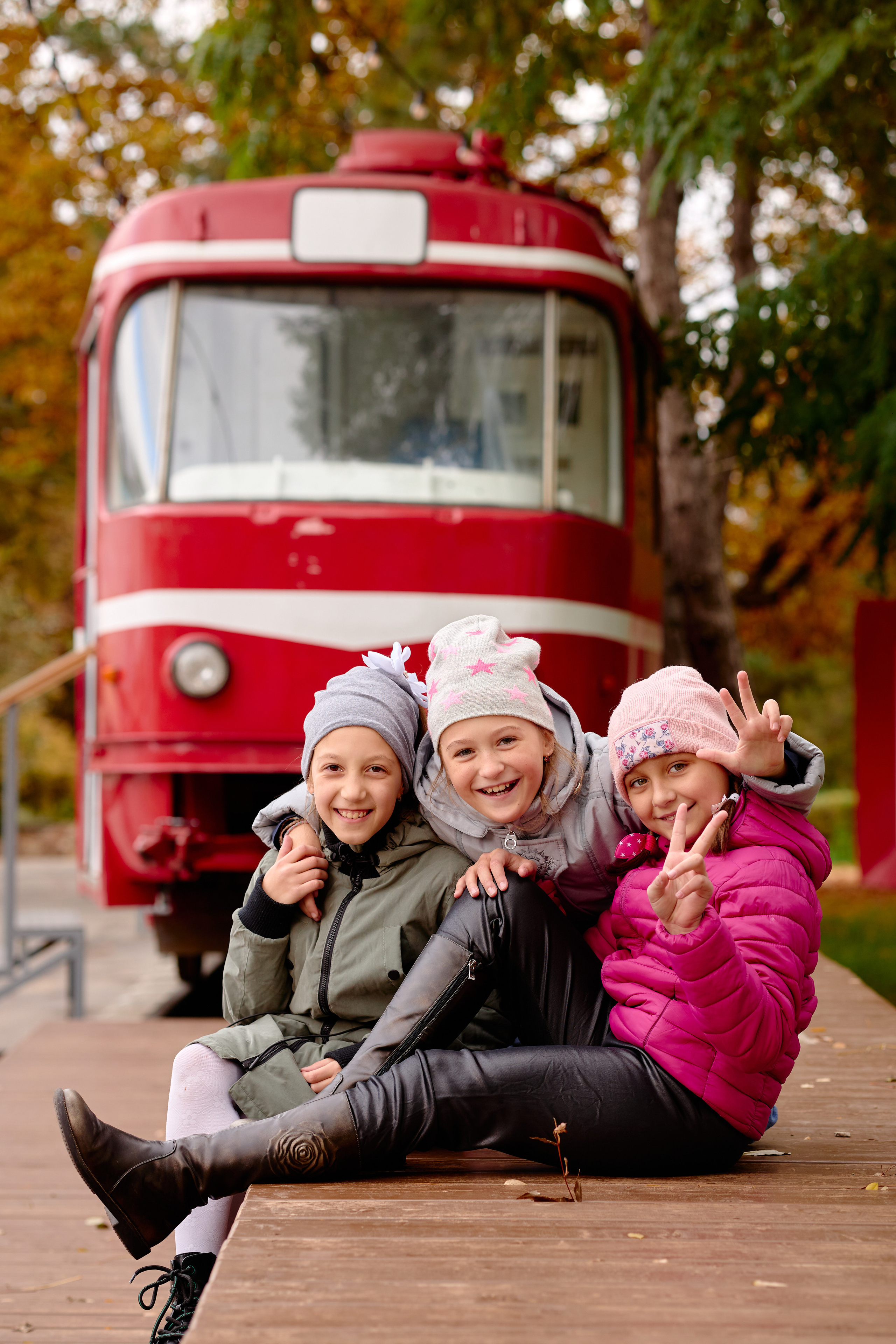 Сьемка в парке на выпускные альбомы таганрог. Фотограф Выпускные альбомы Таганрог Сергей Коробченко