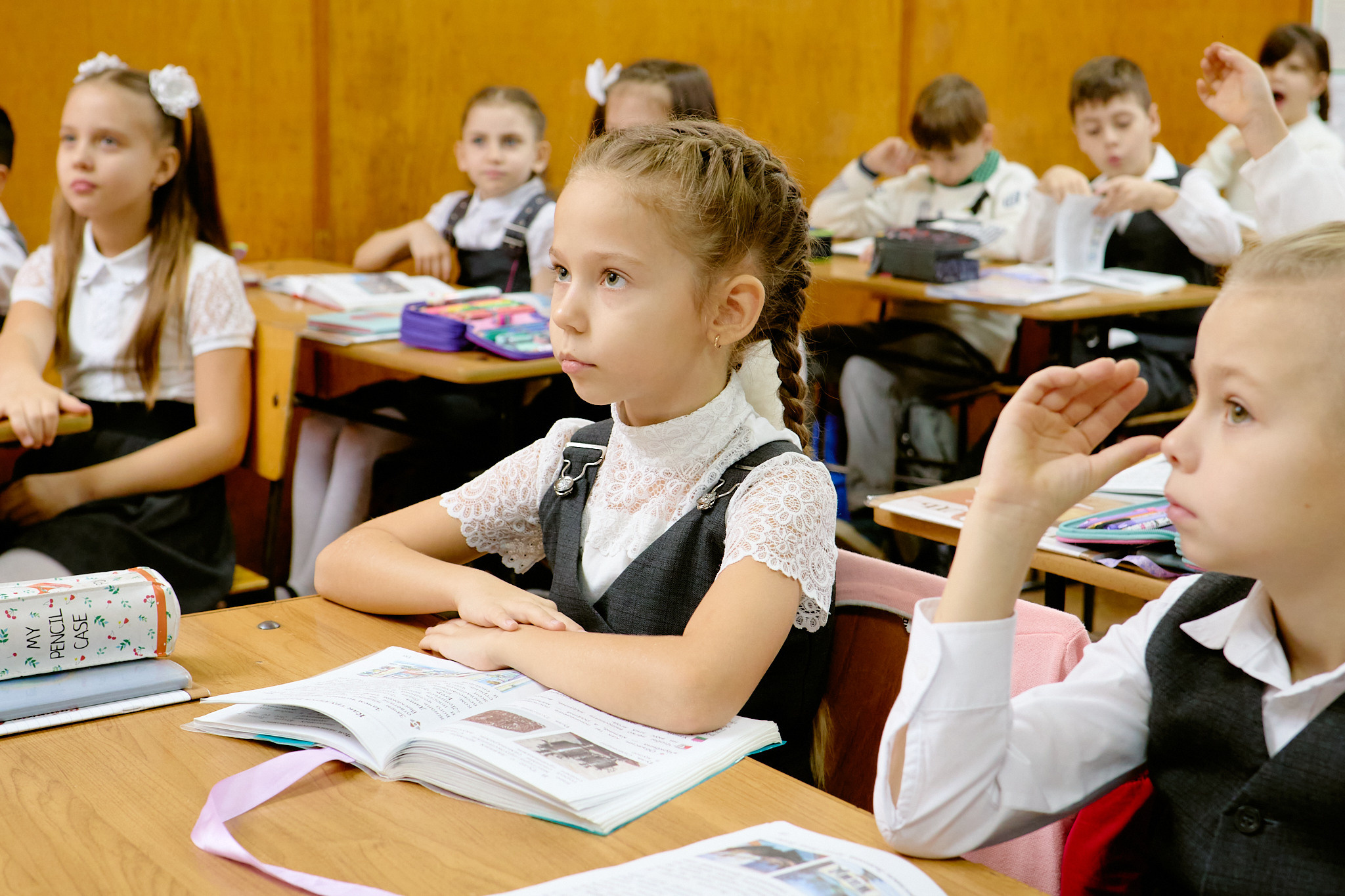 Сьемка на 1 сентебря. Фотограф Выпускные альбомы Таганрог Сергей Коробченко