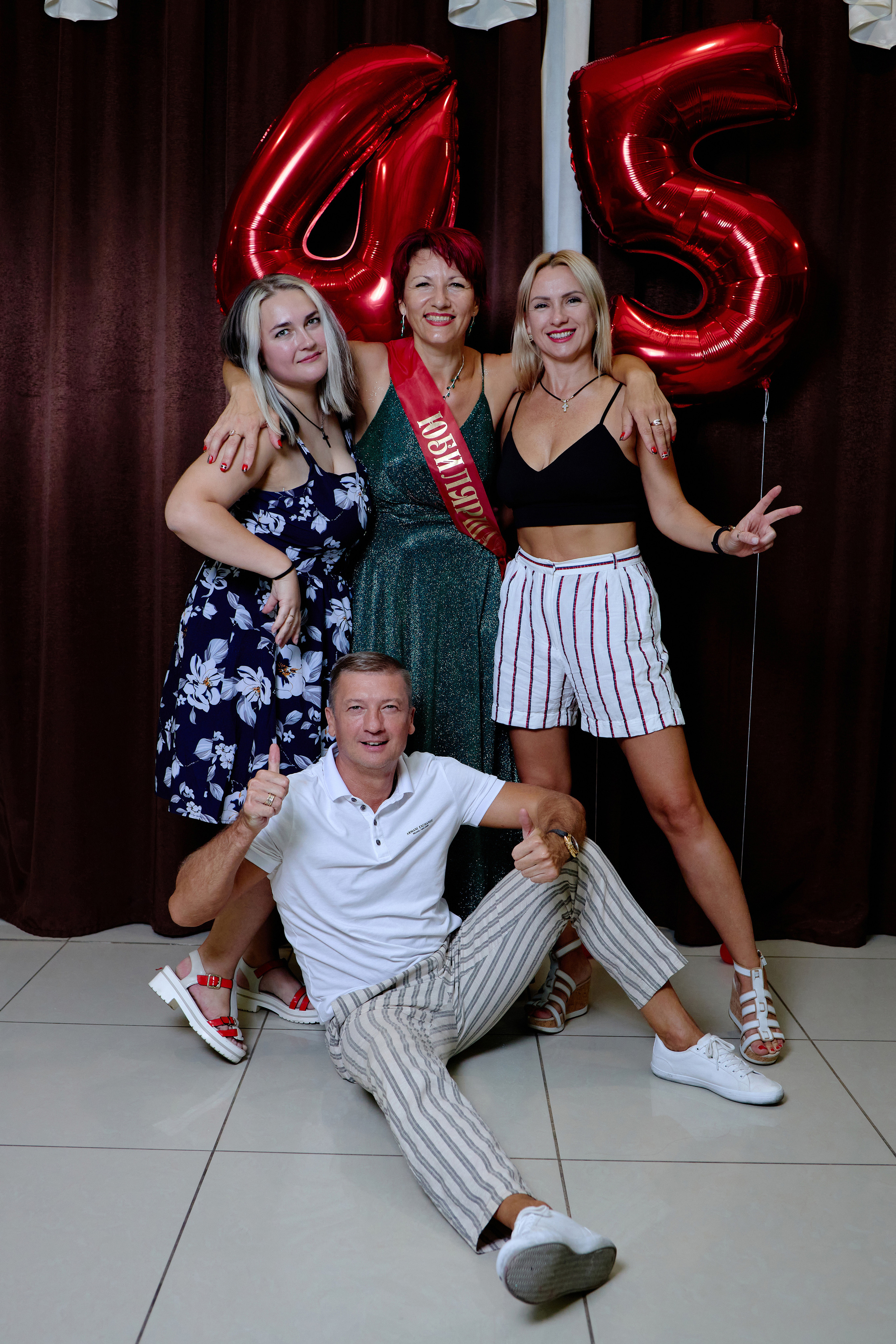 День Рождение Елены. Фотограф Выпускные альбомы Таганрог Сергей Коробченко