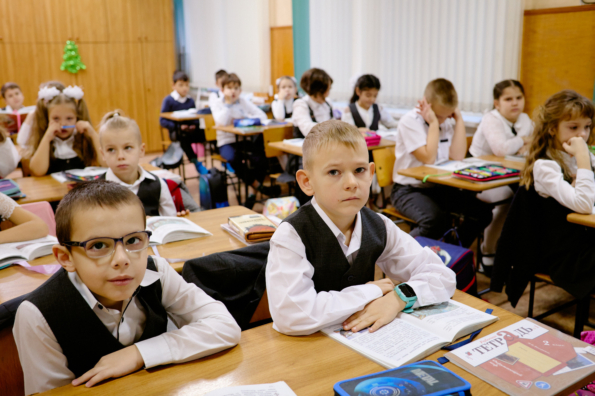 Сьемка на 1 сентебря. Фотограф Выпускные альбомы Таганрог Сергей Коробченко