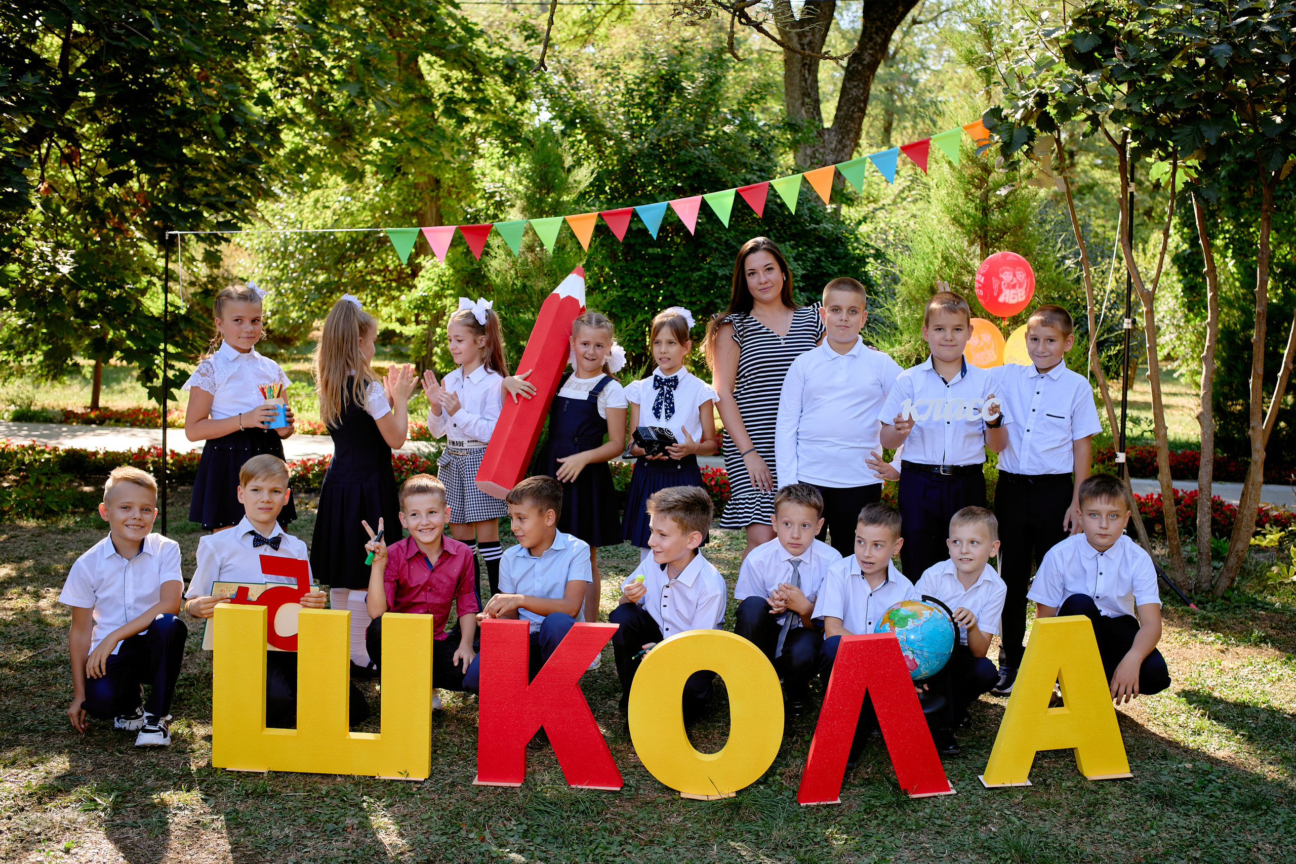 Сьемка день знаний таганрог. Фотограф Выпускные альбомы Таганрог Сергей Коробченко