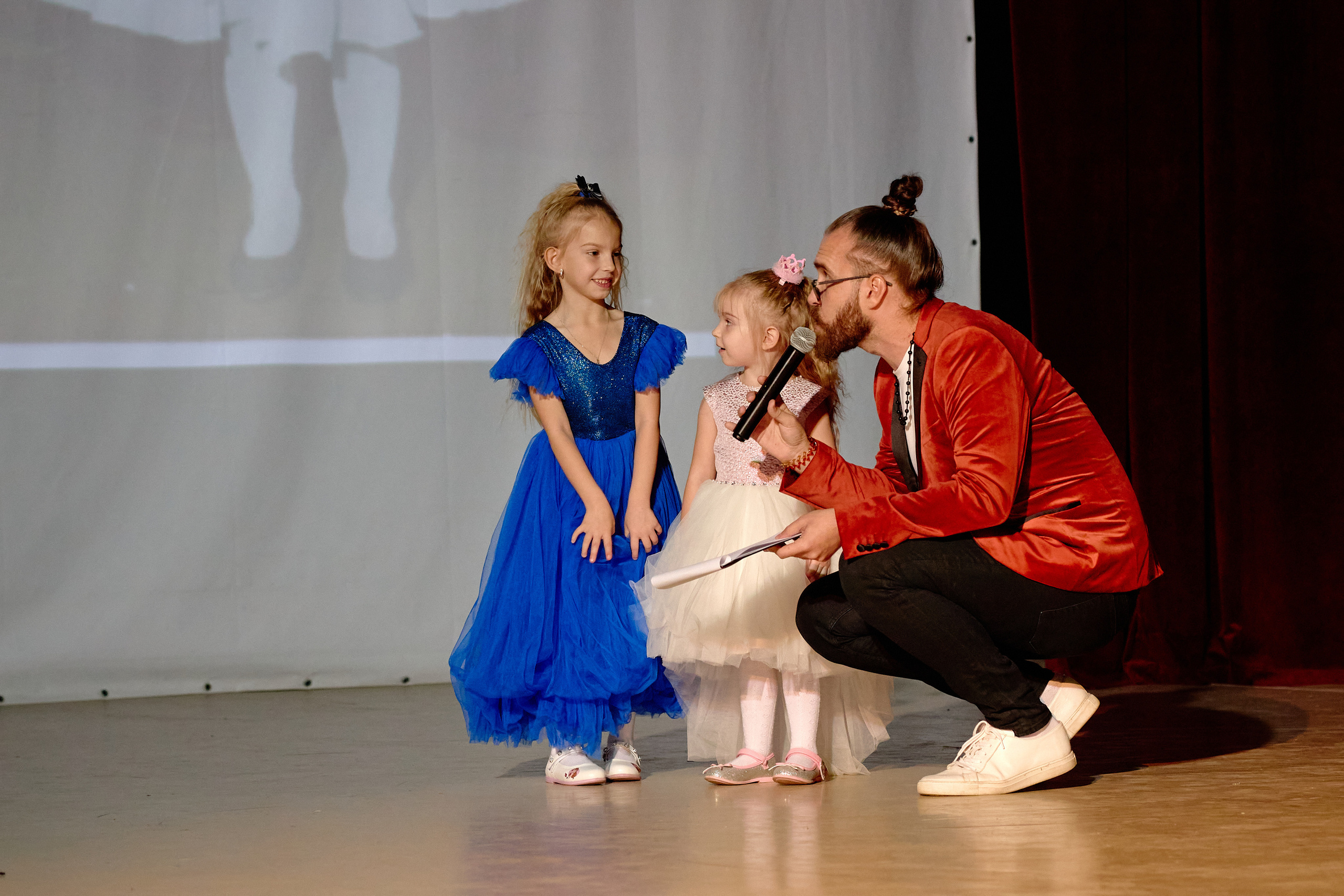 Супер Мама. Фотограф Выпускные альбомы Таганрог Сергей Коробченко