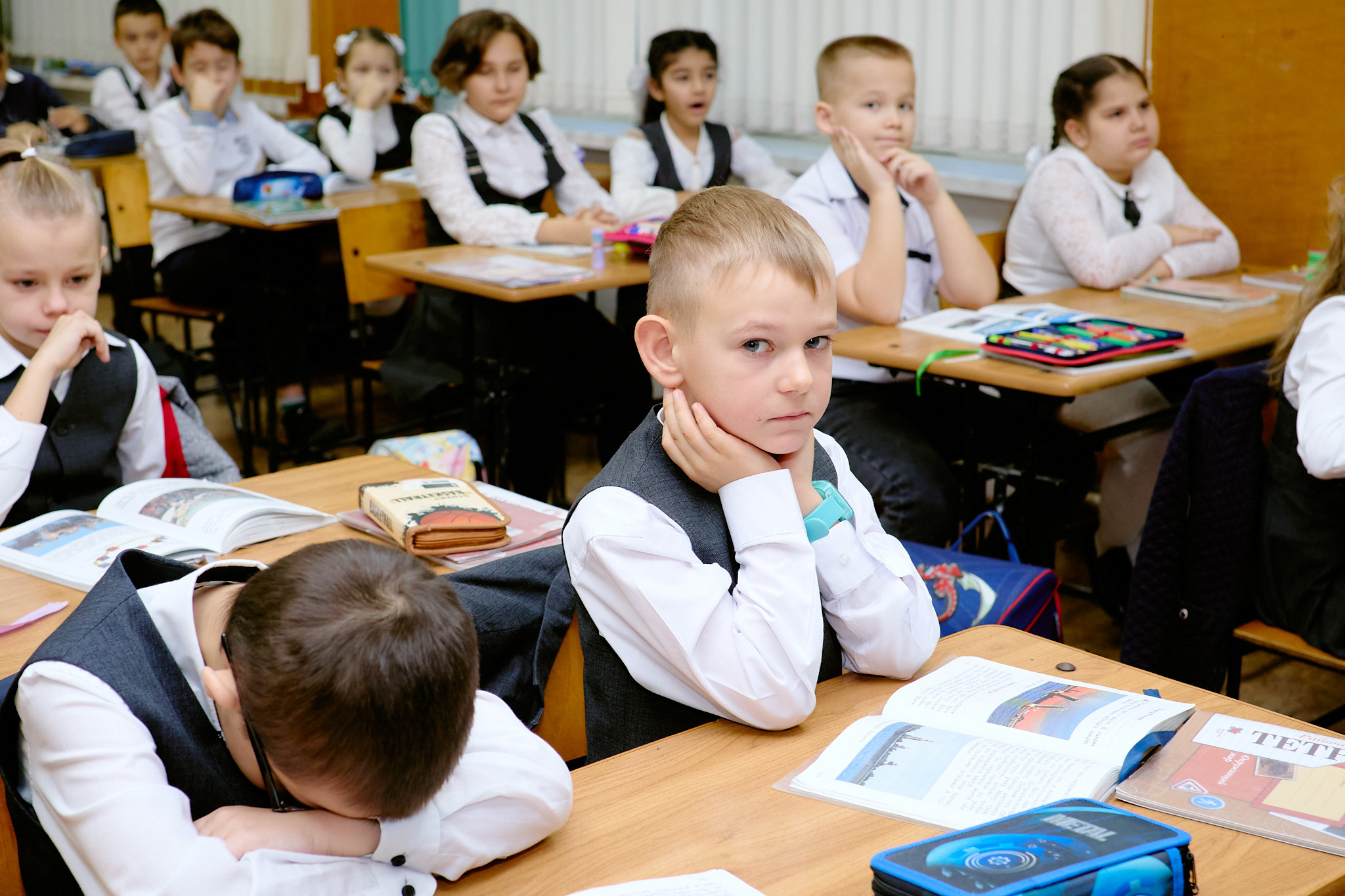 Сьемка на 1 сентебря. Фотограф Выпускные альбомы Таганрог Сергей Коробченко