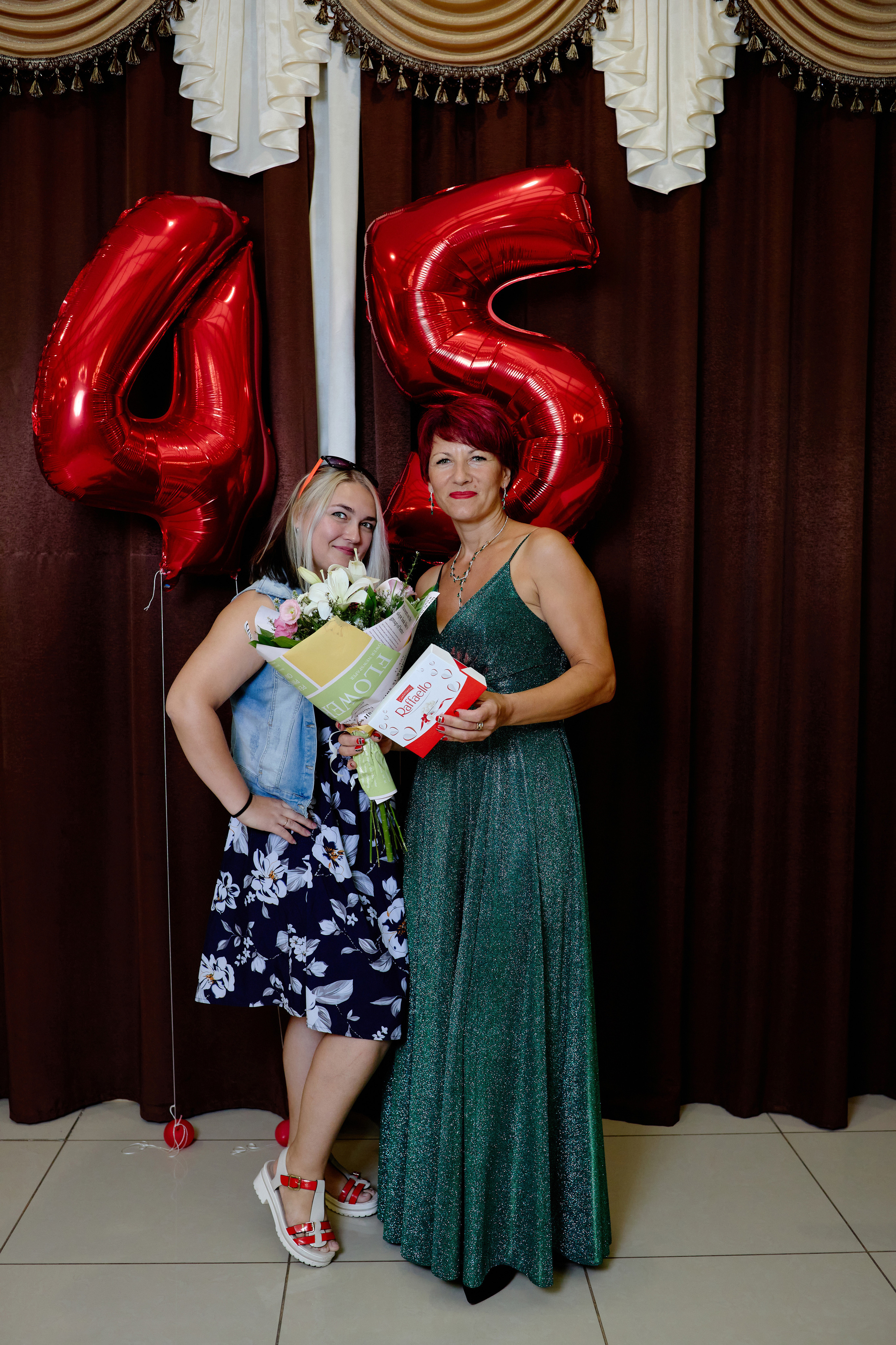 День Рождение Елены. Фотограф Выпускные альбомы Таганрог Сергей Коробченко