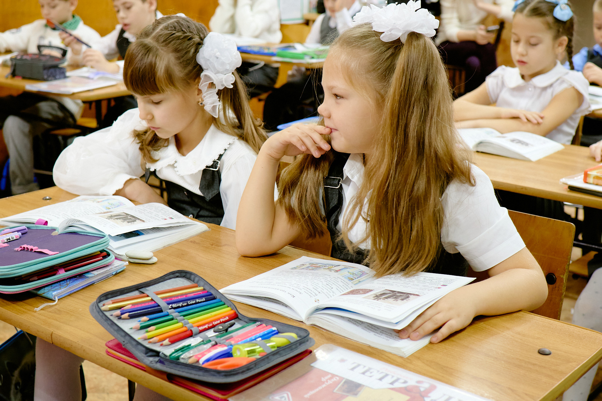 Сьемка на 1 сентебря. Фотограф Выпускные альбомы Таганрог Сергей Коробченко