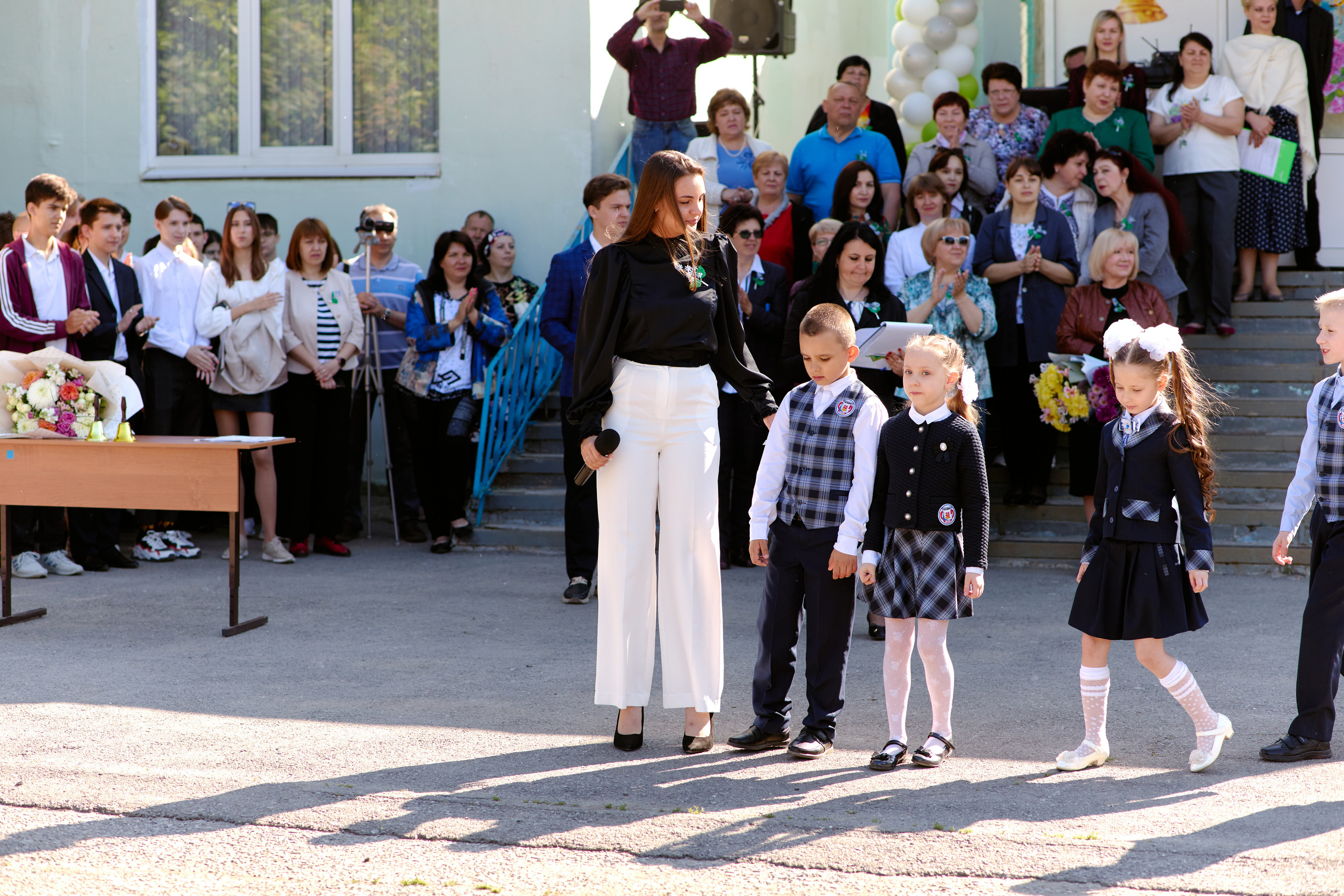 Сьемка на 1 сентебря. Фотограф Выпускные альбомы Таганрог Сергей Коробченко