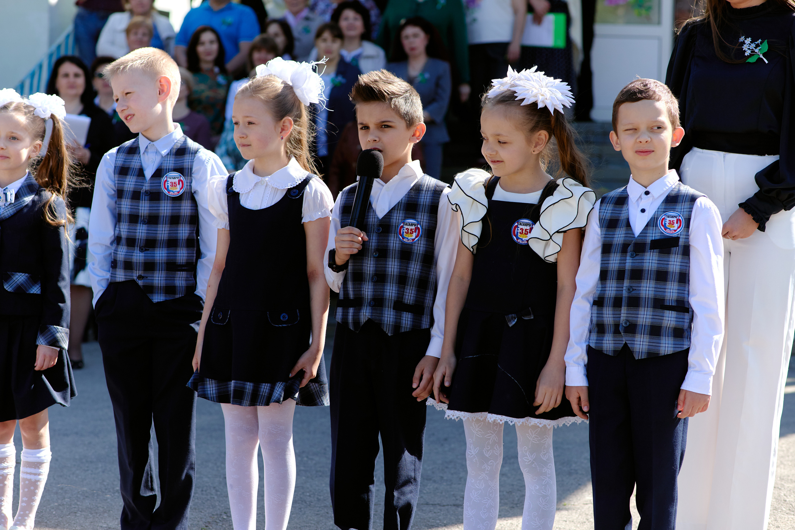 Сьемка на 1 сентебря. Фотограф Выпускные альбомы Таганрог Сергей Коробченко