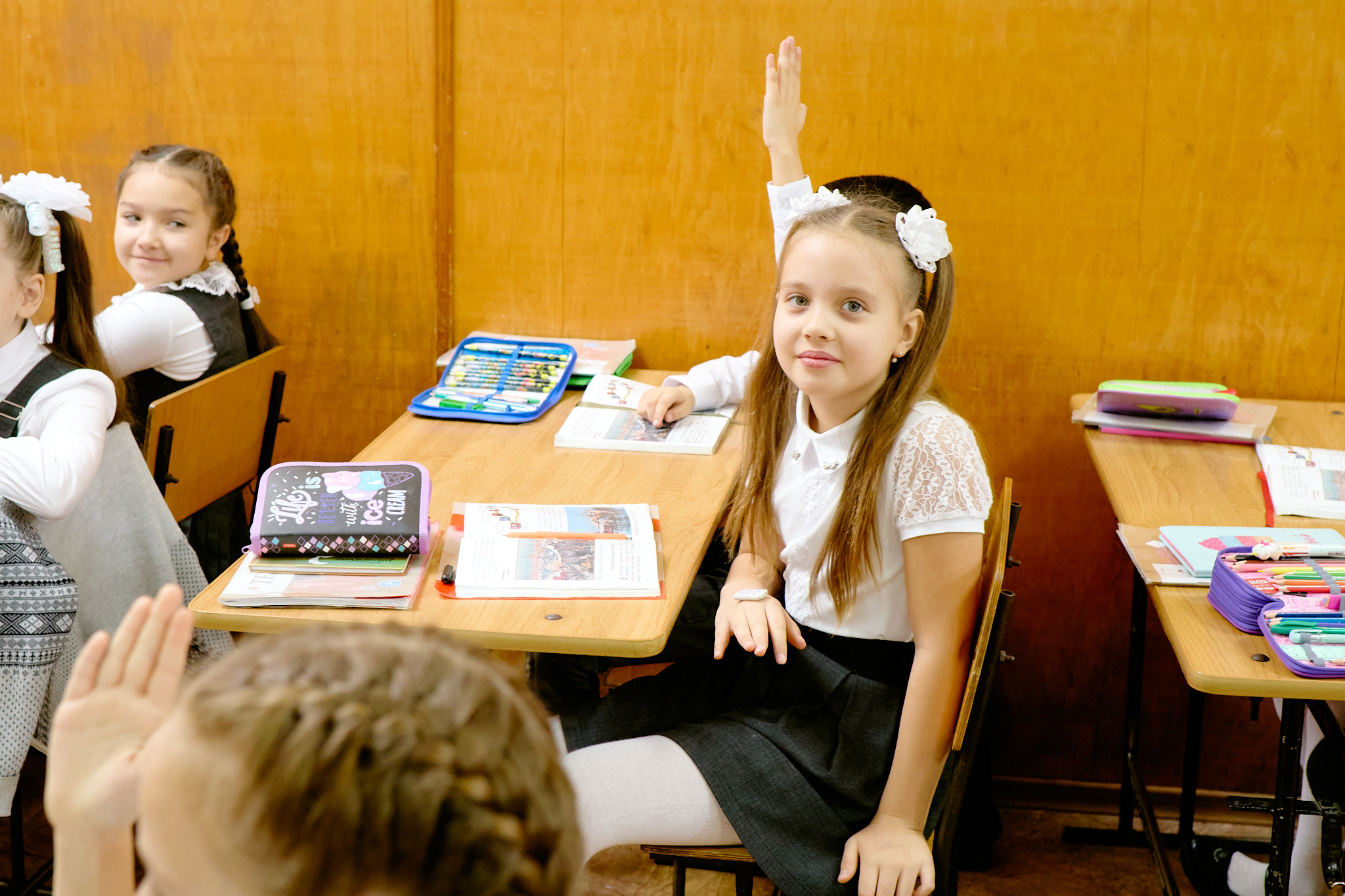 Сьемка на 1 сентебря. Фотограф Выпускные альбомы Таганрог Сергей Коробченко