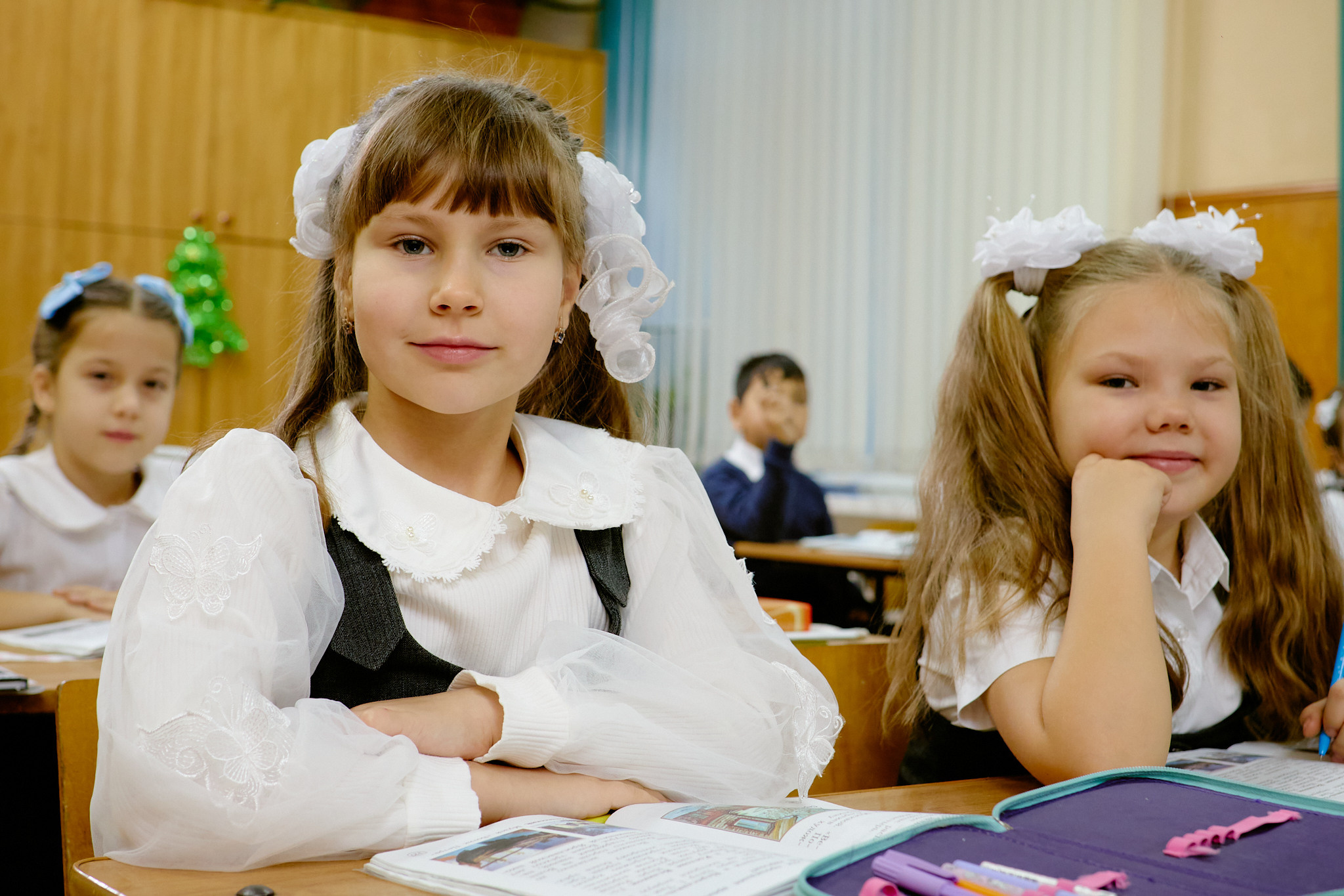 Сьемка на 1 сентебря. Фотограф Выпускные альбомы Таганрог Сергей Коробченко