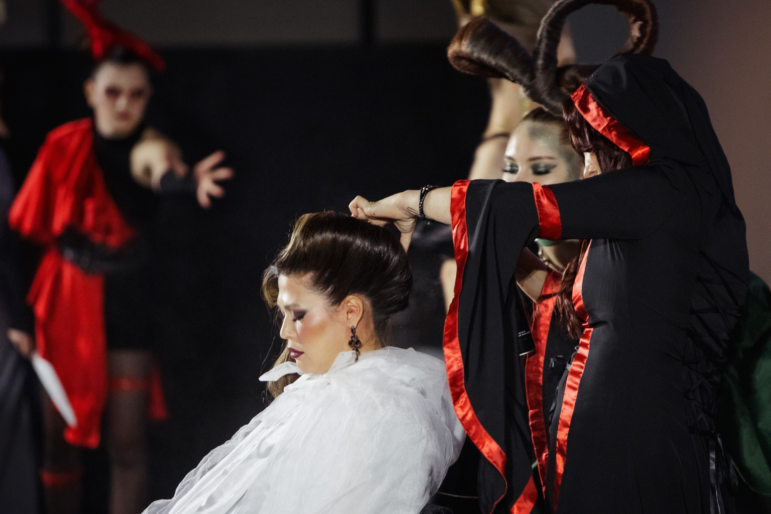 ФЭШН КОНФА. СВОИ. ФОТООТЧЕТЫ-СОБЫТИЯ-МЕСТА