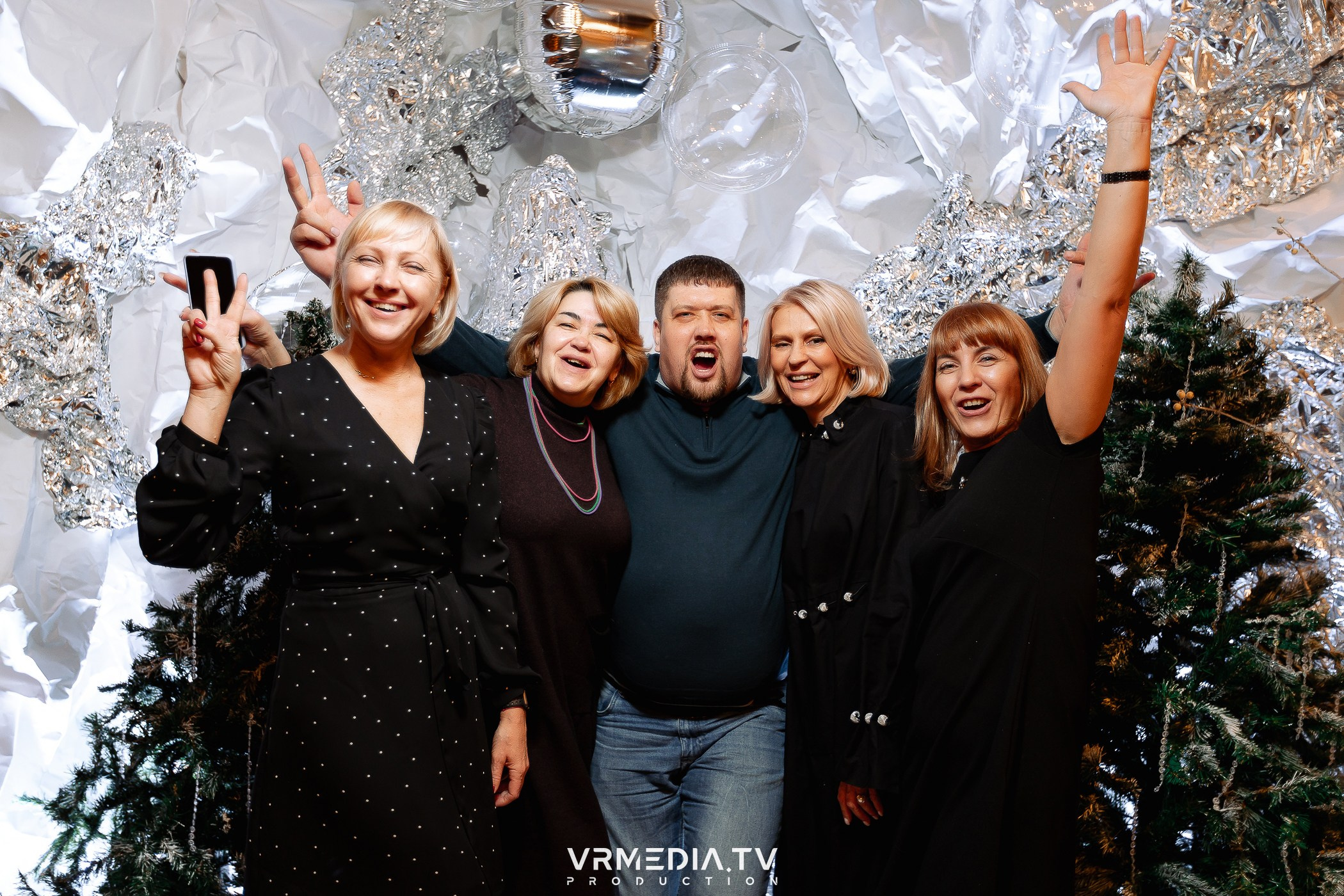 Новогодний вечер в ресторане «Лазурный Берег»