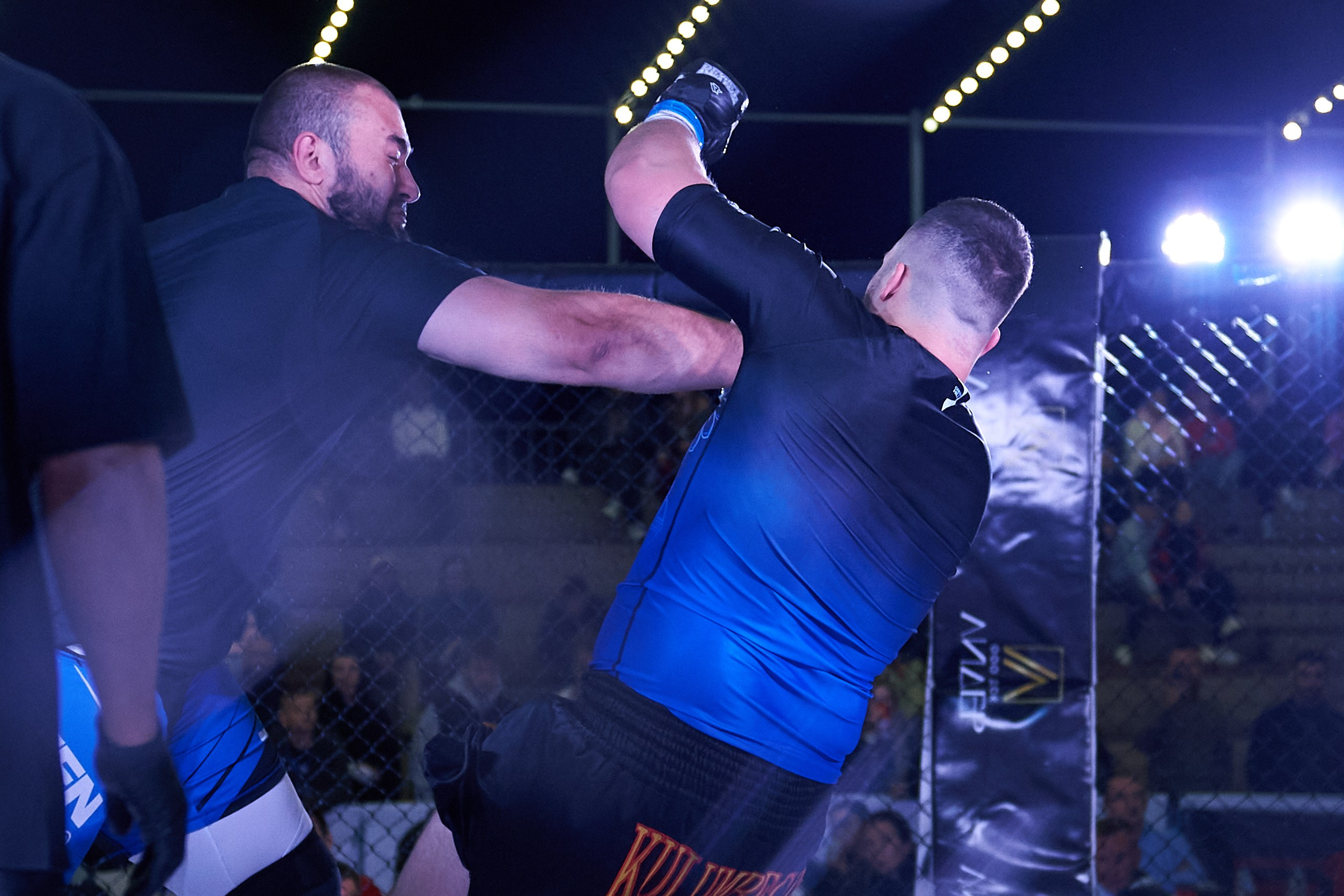 ММА. Битва на Иже-4. Спортивный репортажный фотограф в Ижевске Сергей Мерзляков