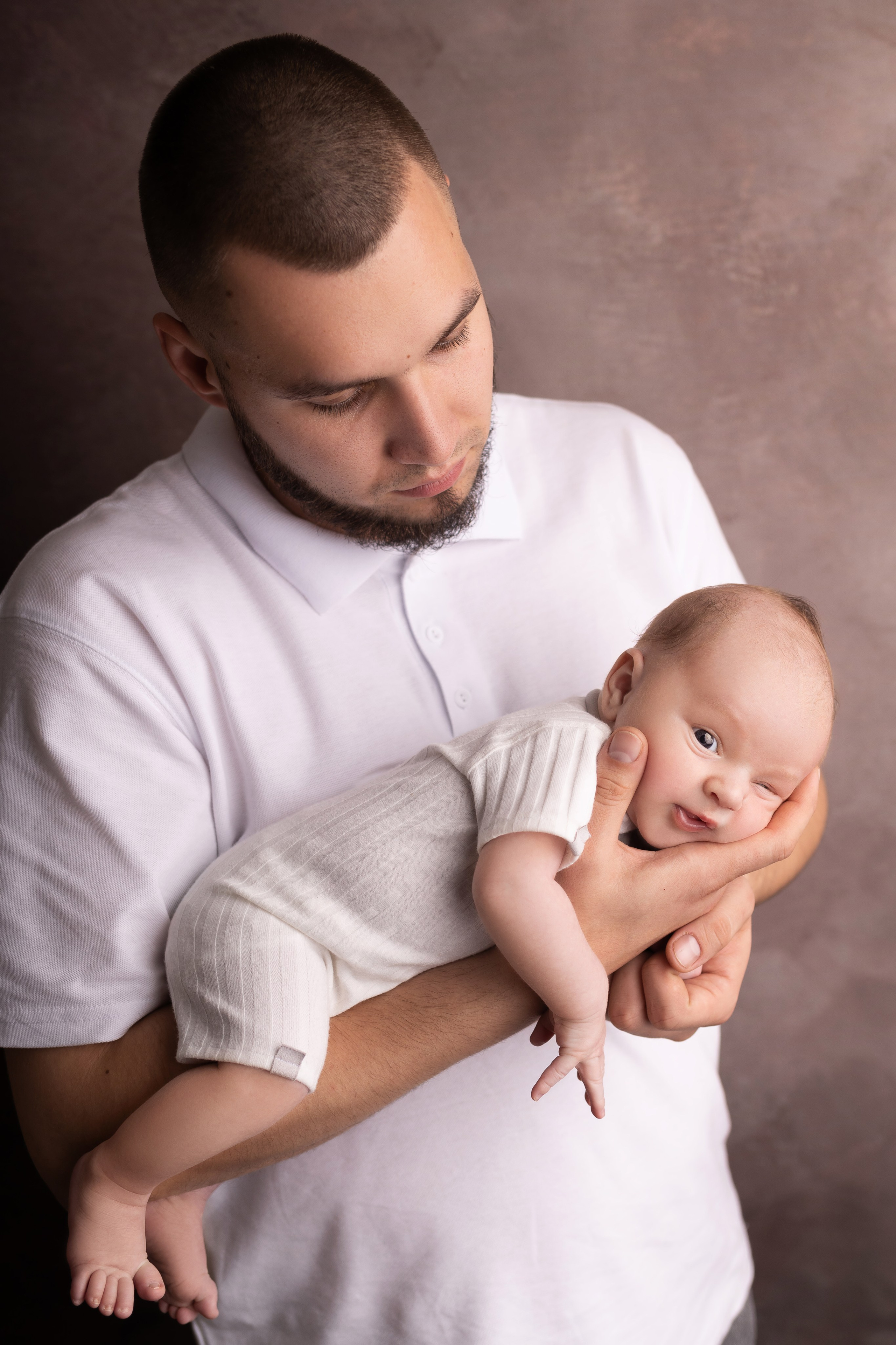 Семейные кадры от Elvira Kamaeva. Фотограф новорожденных малышей в Омске и Омской области Эльвира Камаева