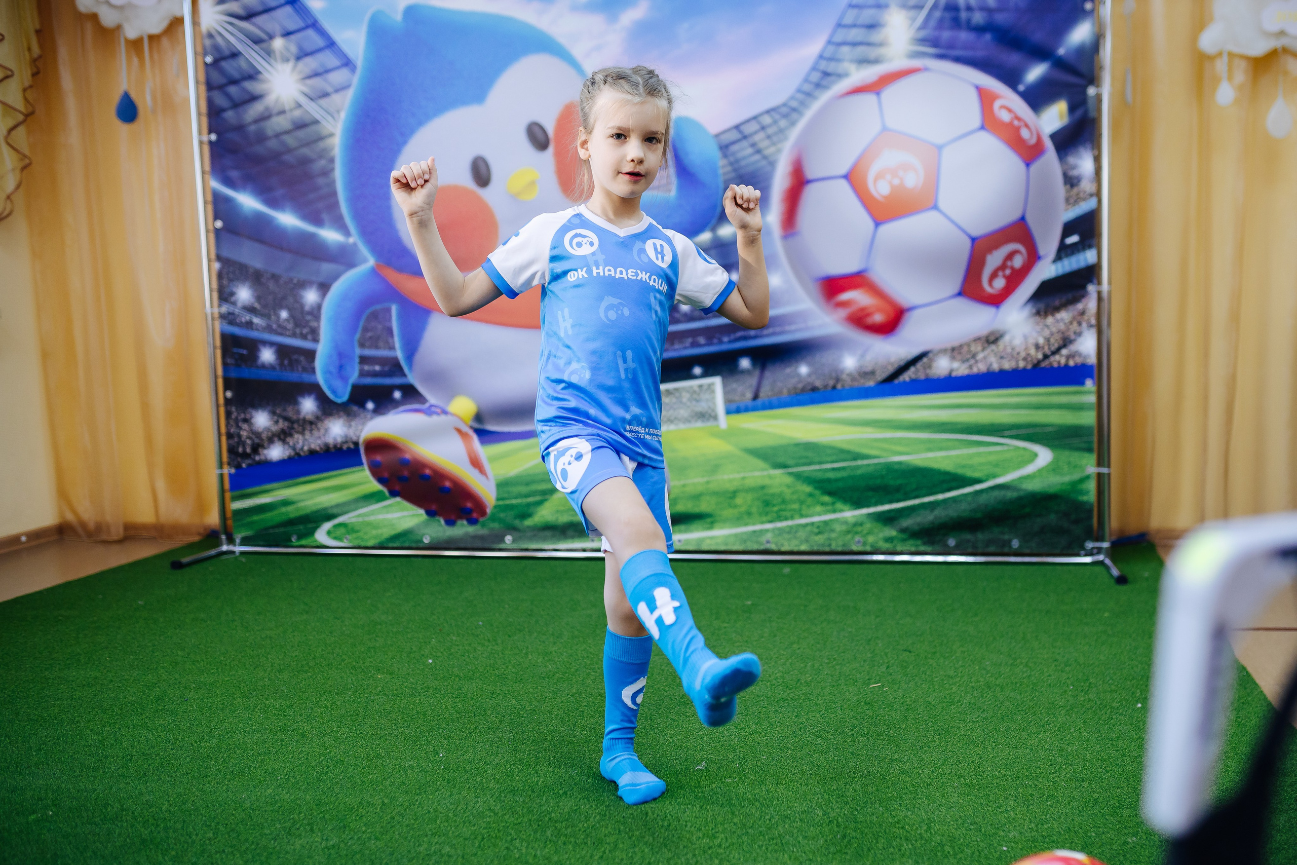 Фотосессия с кубком в детских садах г. Магнитогорска. Денис Прохоров Фотограф в г. Магнитогорск