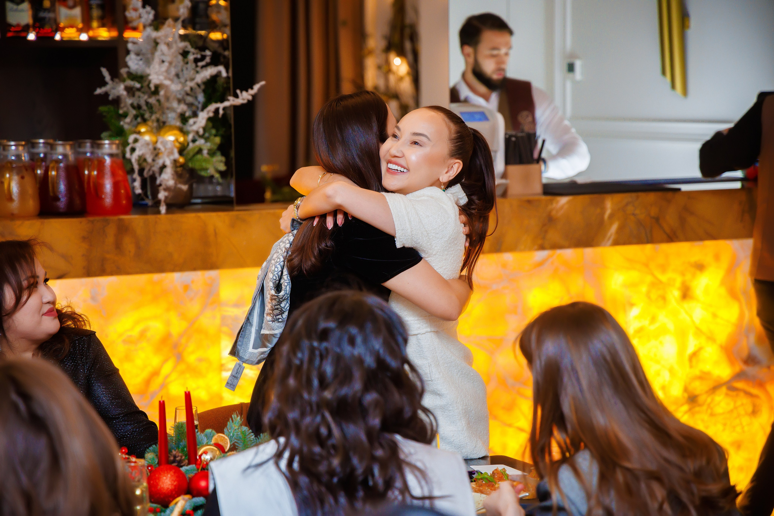 Мероприятие в заведении. Семейный и Свадебный фотограф в Астане Александр Астапов