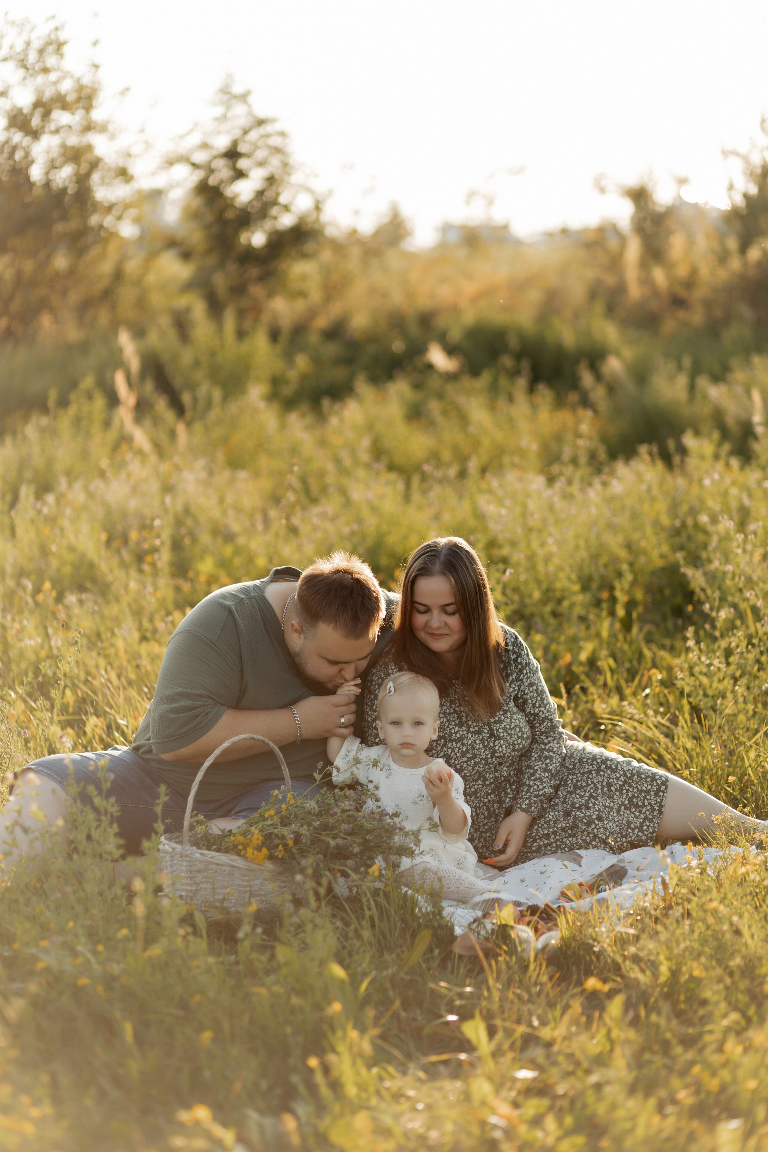 Катя, Илья и Василиса. Свадебный фотограф в Пскове и Санкт-Петербурге | Анна Голикова