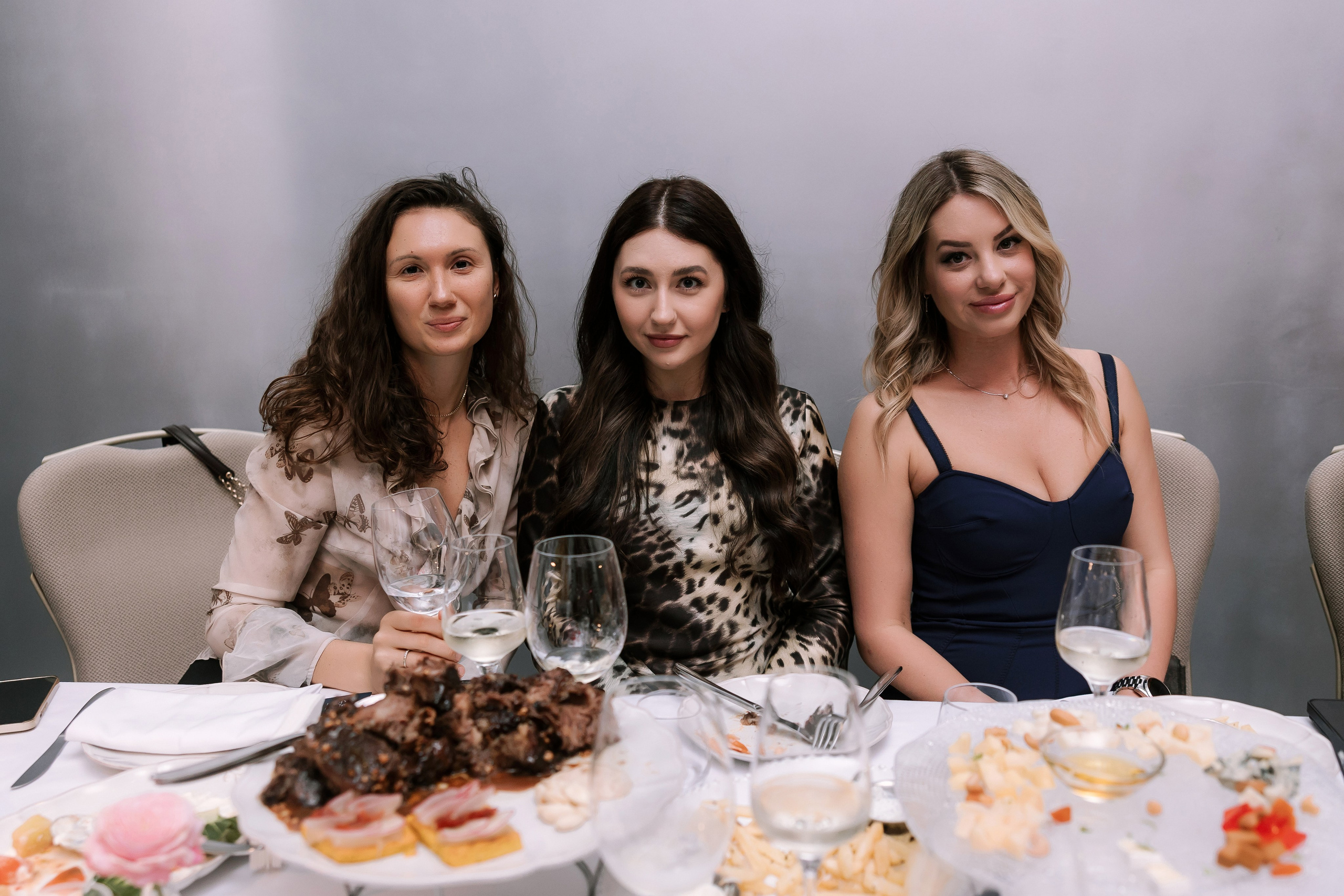 14 февраля (суббота). BENUAR Restaurant