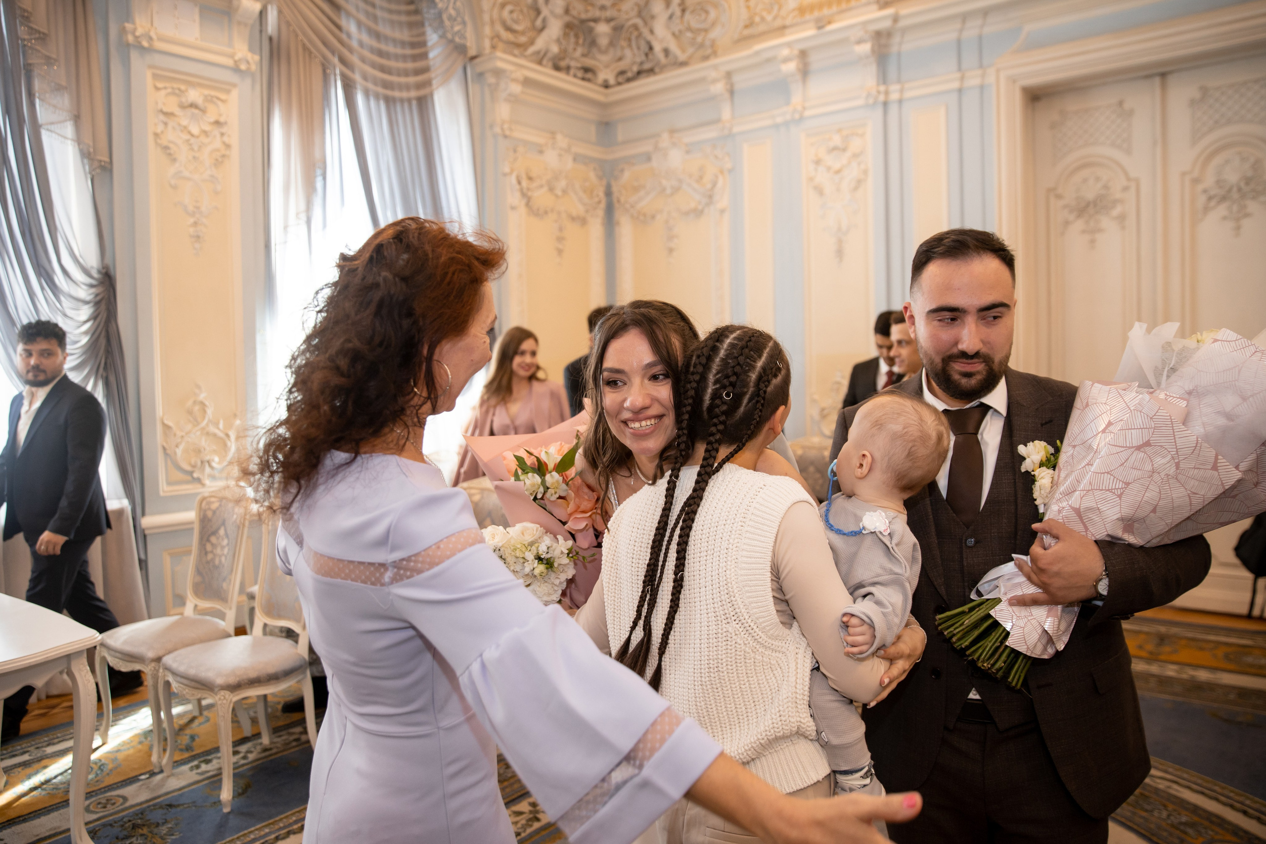 Анна и Александр / Прогулка + ЗАГС. Свадебный и семейный фотограф в Москве Диана Левченко