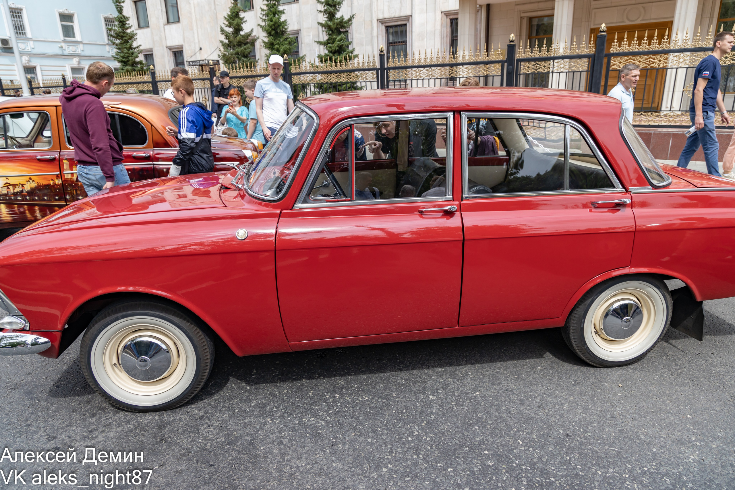 Ретро парад трамваем Москва 2023. Репортажный, семейный и студийный фотограф в Москве Демин Алексей