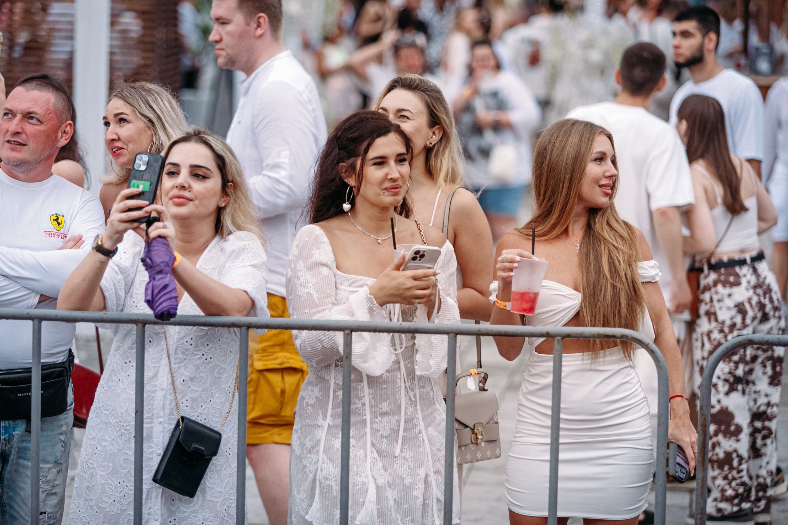 White Party @ Бархат парк. Репортажный фотограф Максим Полянский. Москва, Санкт-Петербург, Красноярск