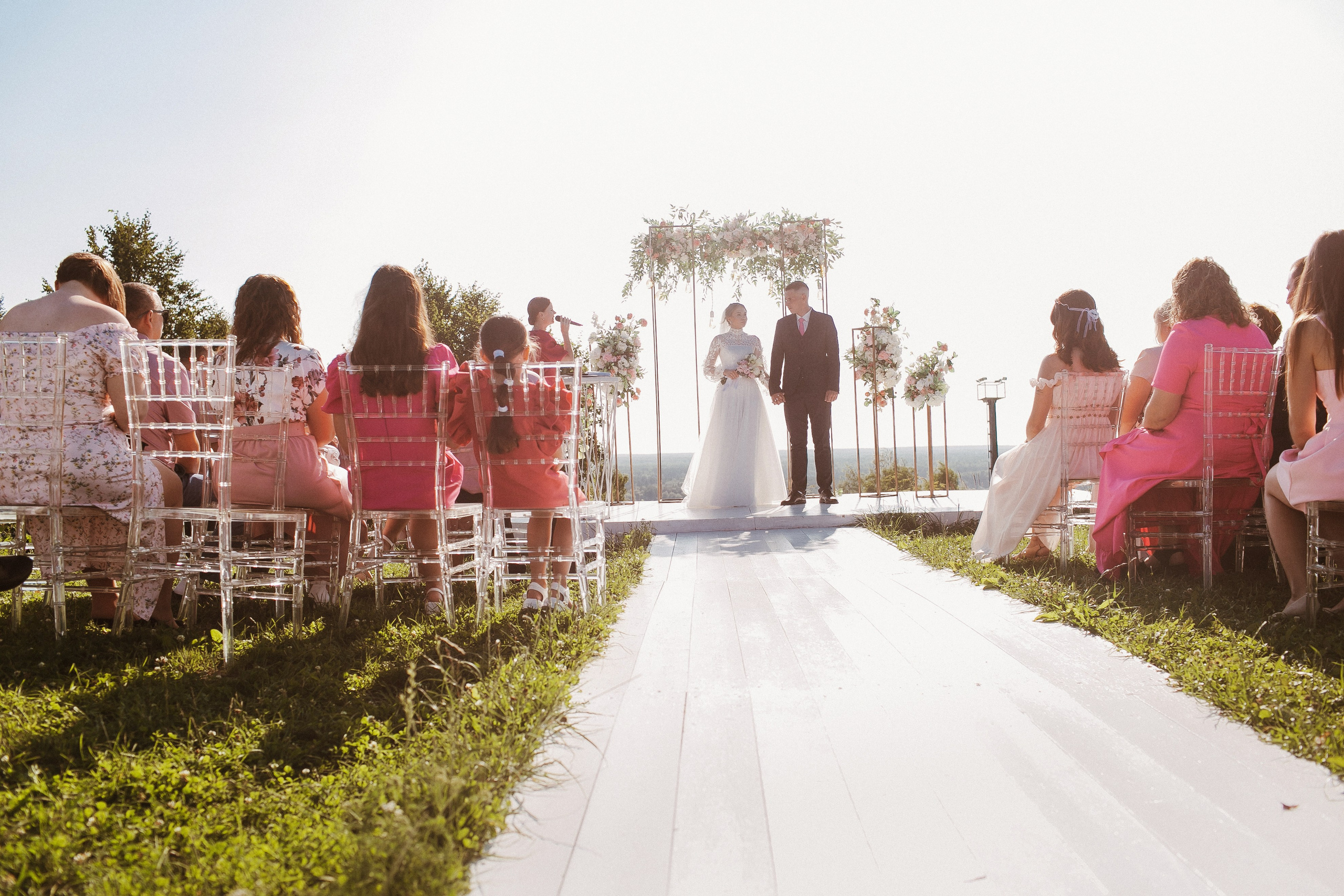 Выездная регистрация свадьбы влюбленных. Свадебный и репортажный фотограф в Ярославле и Санкт-Петербурге Роман Микрюков