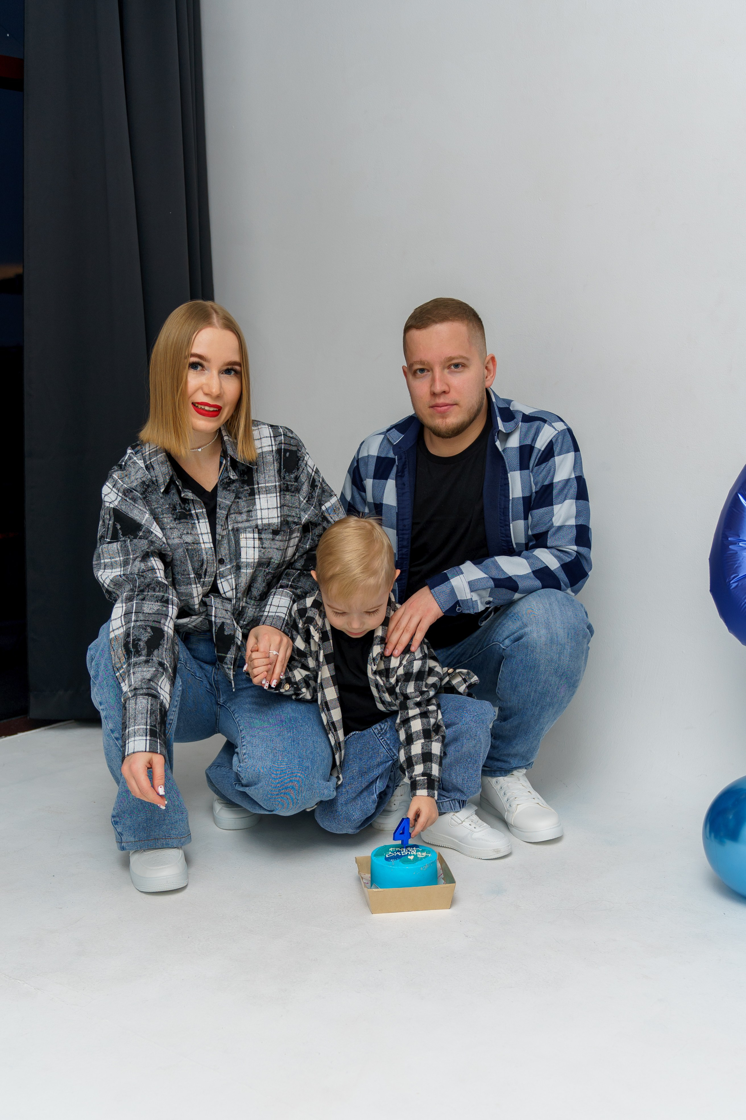 Семья Пестеревых 25'. Фотограф, видеограф и пилот дрона на Байкале
