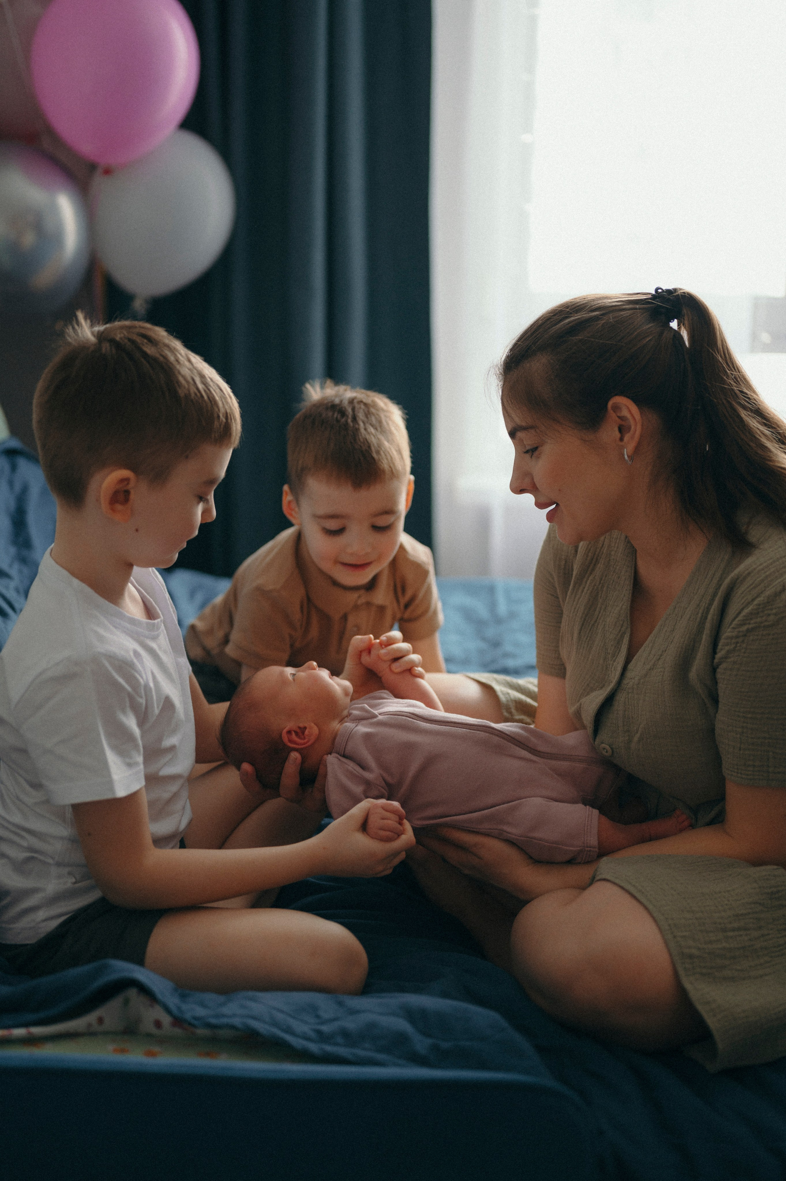 Два сыночка и лапочка дочка. Фотограф новорожденных и беременых в санкт-петербурге Юля Лампа