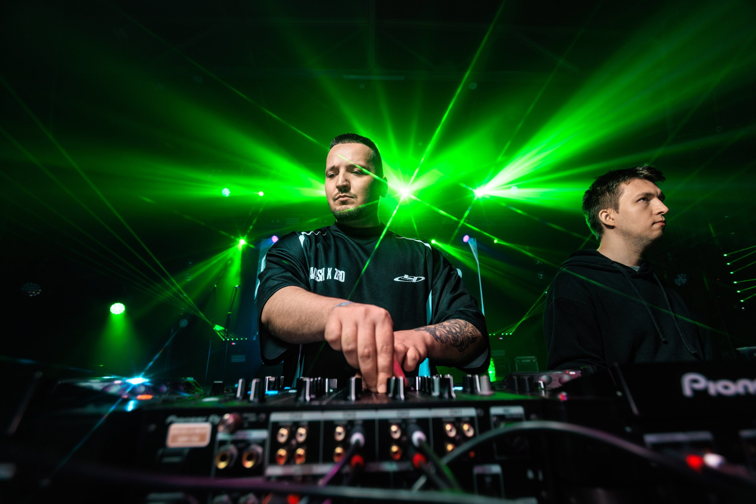 15.08.25 Bratz Rave. Репортажный фотограф Екатеринбург | Яркий, качественный репортаж | Концерты, клубы, репортаж, праздники, корпоративы