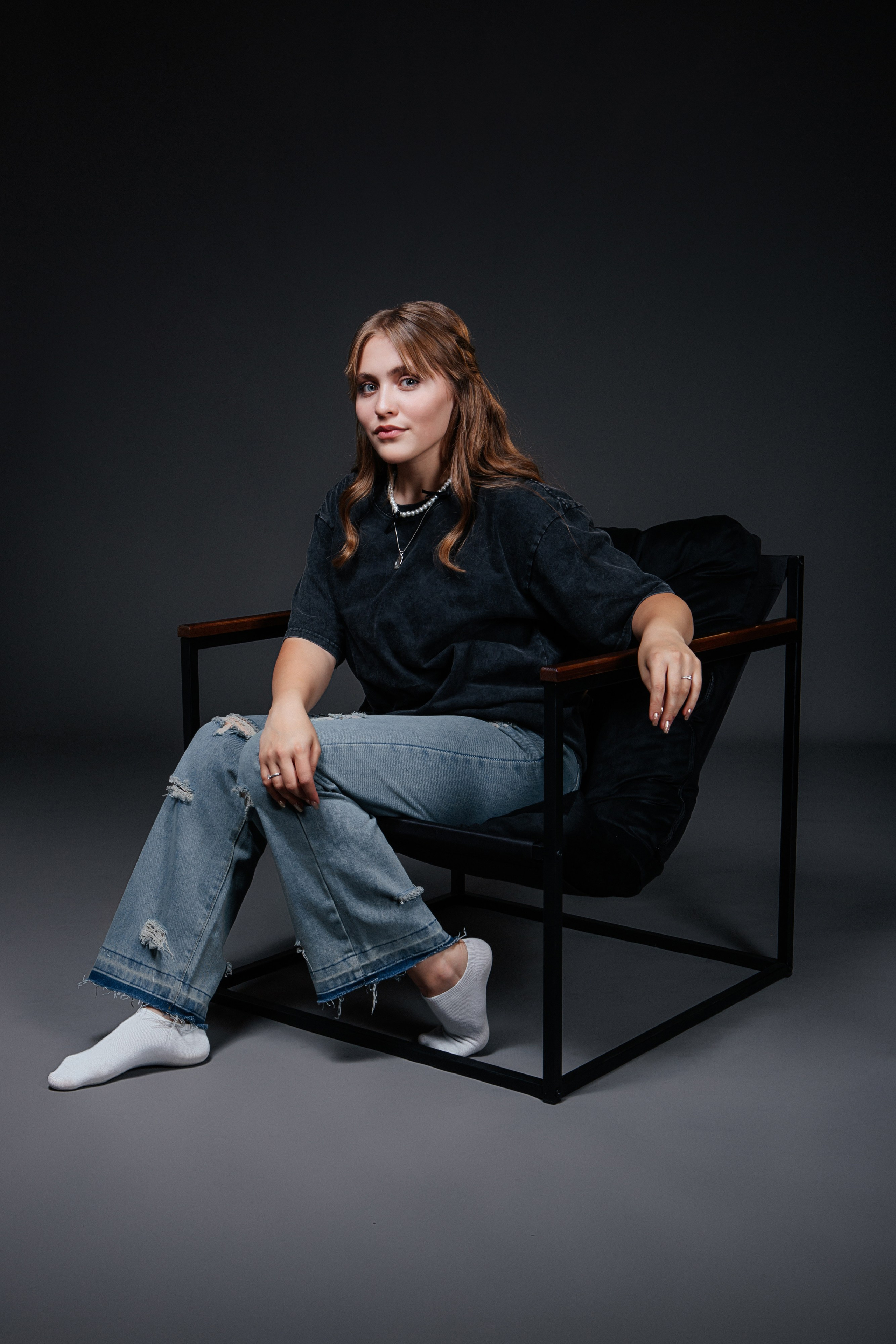 Черный фон. Фото дети. Выпускные альбомы Нижний Тагил