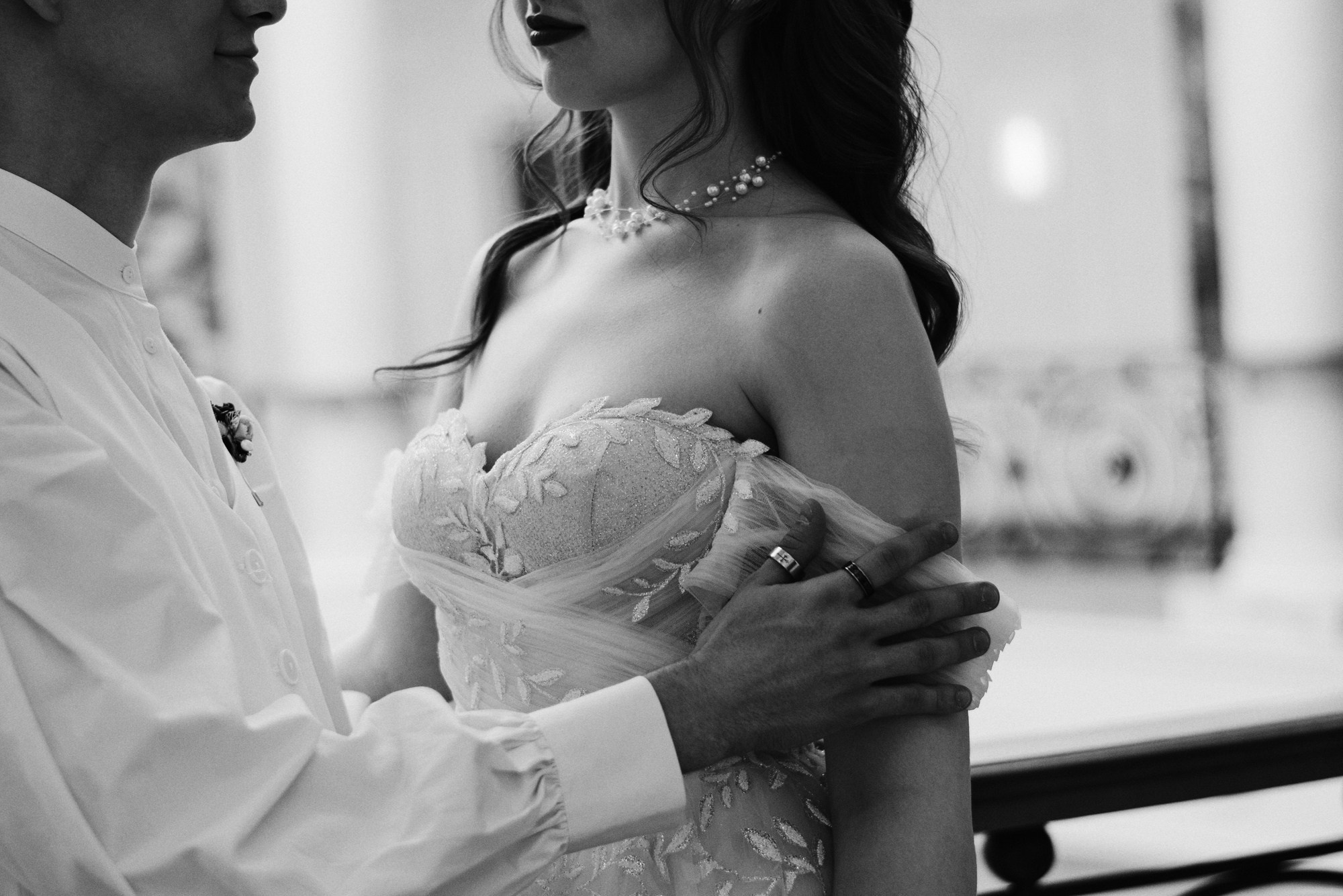 Свадебная фотосессия в Тюмени: ЗАГС, Мост Влюбленных и Монастырь | Фотограф Дарья Мустафина. Портретный фотограф Тюмень Дарья Мустафина