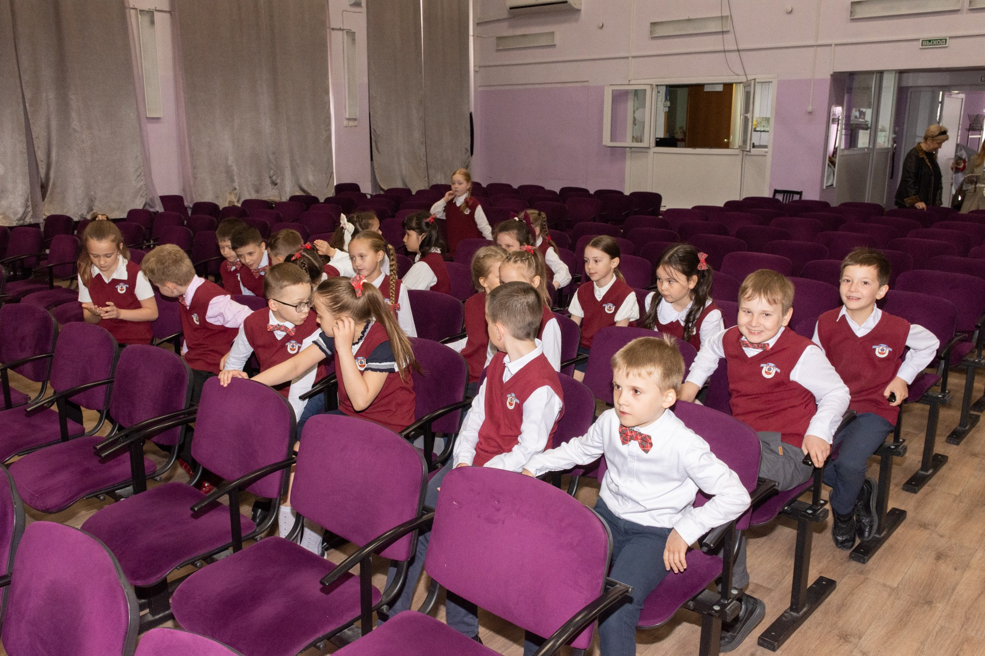 Выпуск первого класса (Гимназия 1). Фотограф Максим Буряк