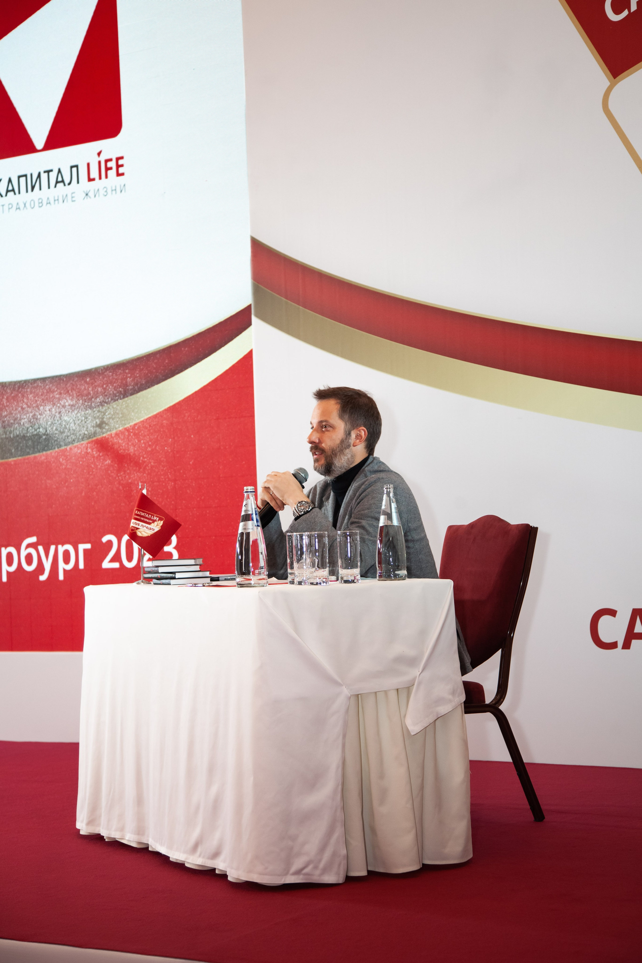 Александр Цыпкин — Лекция-тренинг. Двойняшки-фотографы Анна и Анастасия в Санкт-Петербурге