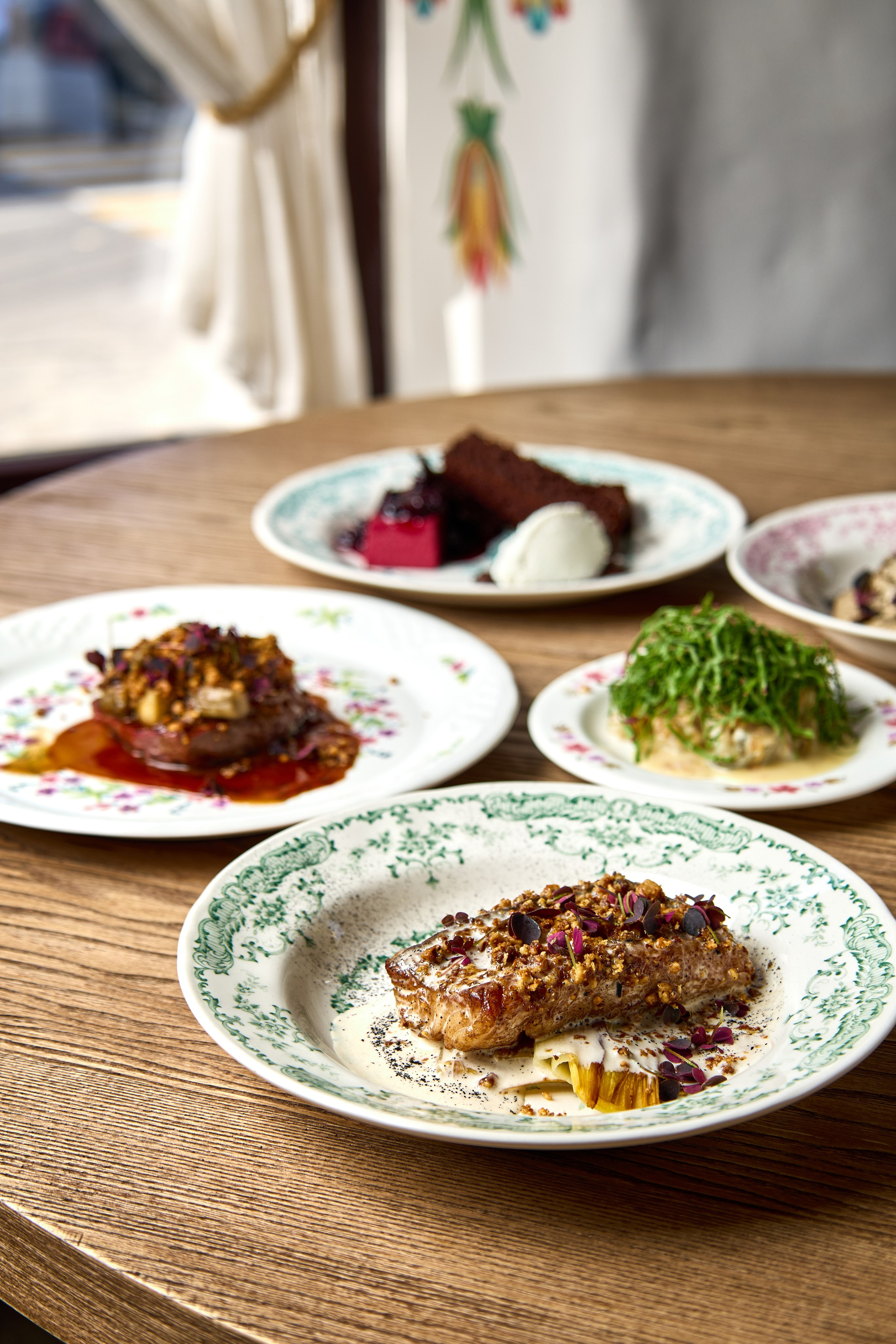 Казак. Выведите свои товары на новый уровень с профессиональной предметной фотографией. Предметный фотограф Юлия Кравченко