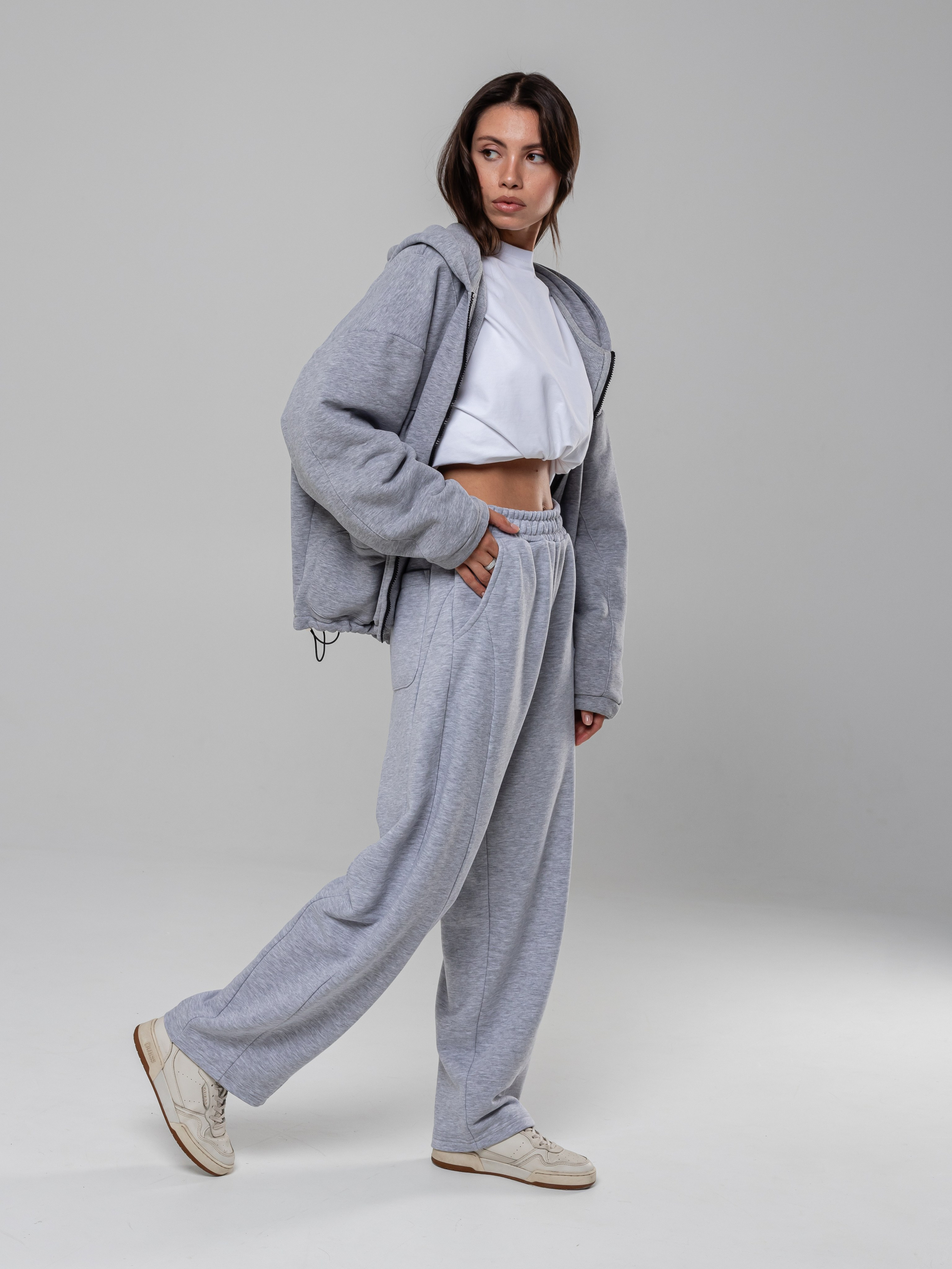 Худи и штаны. Фотограф в Краснодаре Арина Кудряшова