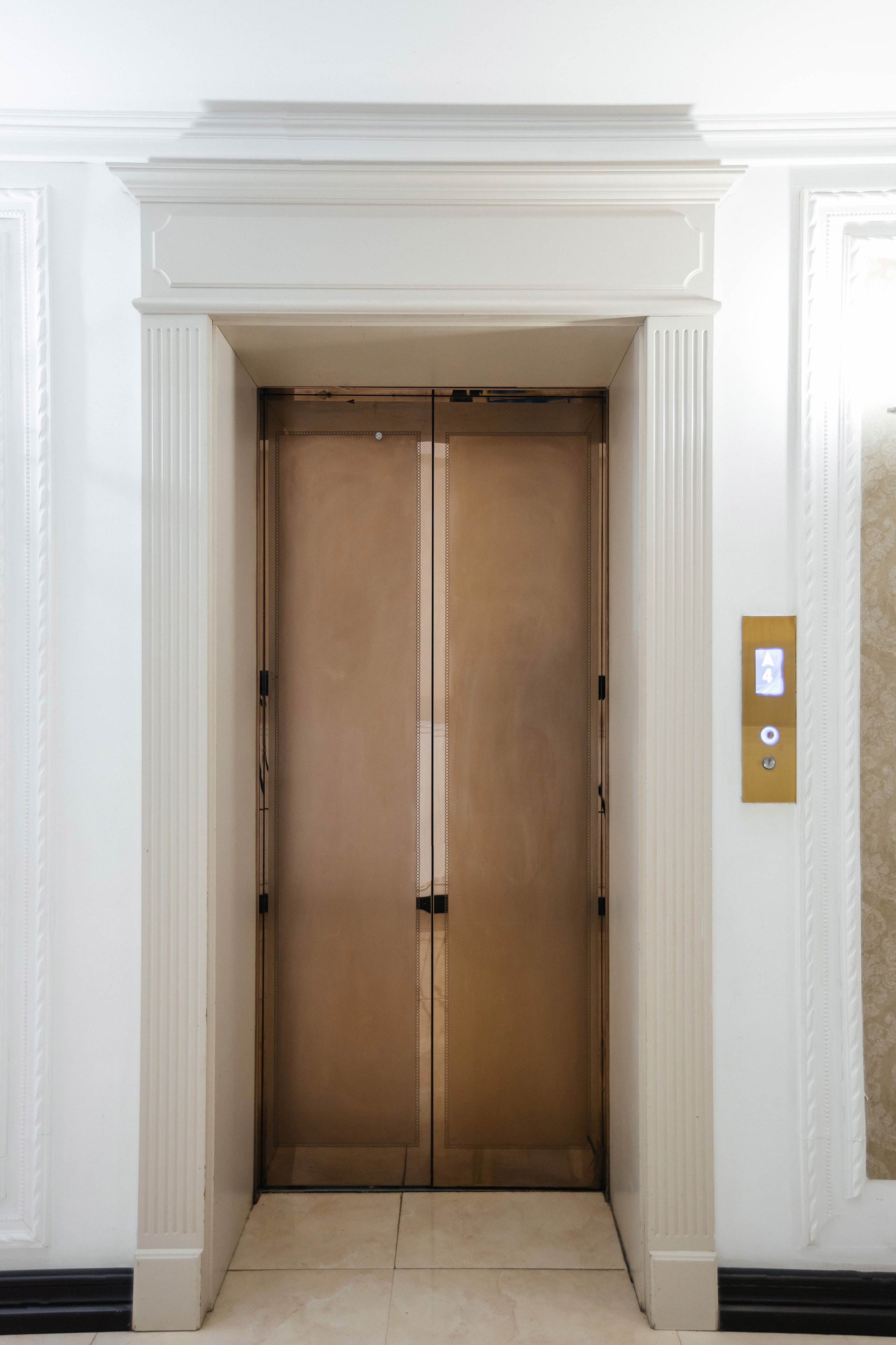 Проект 4. Lift Master. Дата: март 2023. Профессиональный фотограф в городе Астана/Алматы Даурен Сембаев