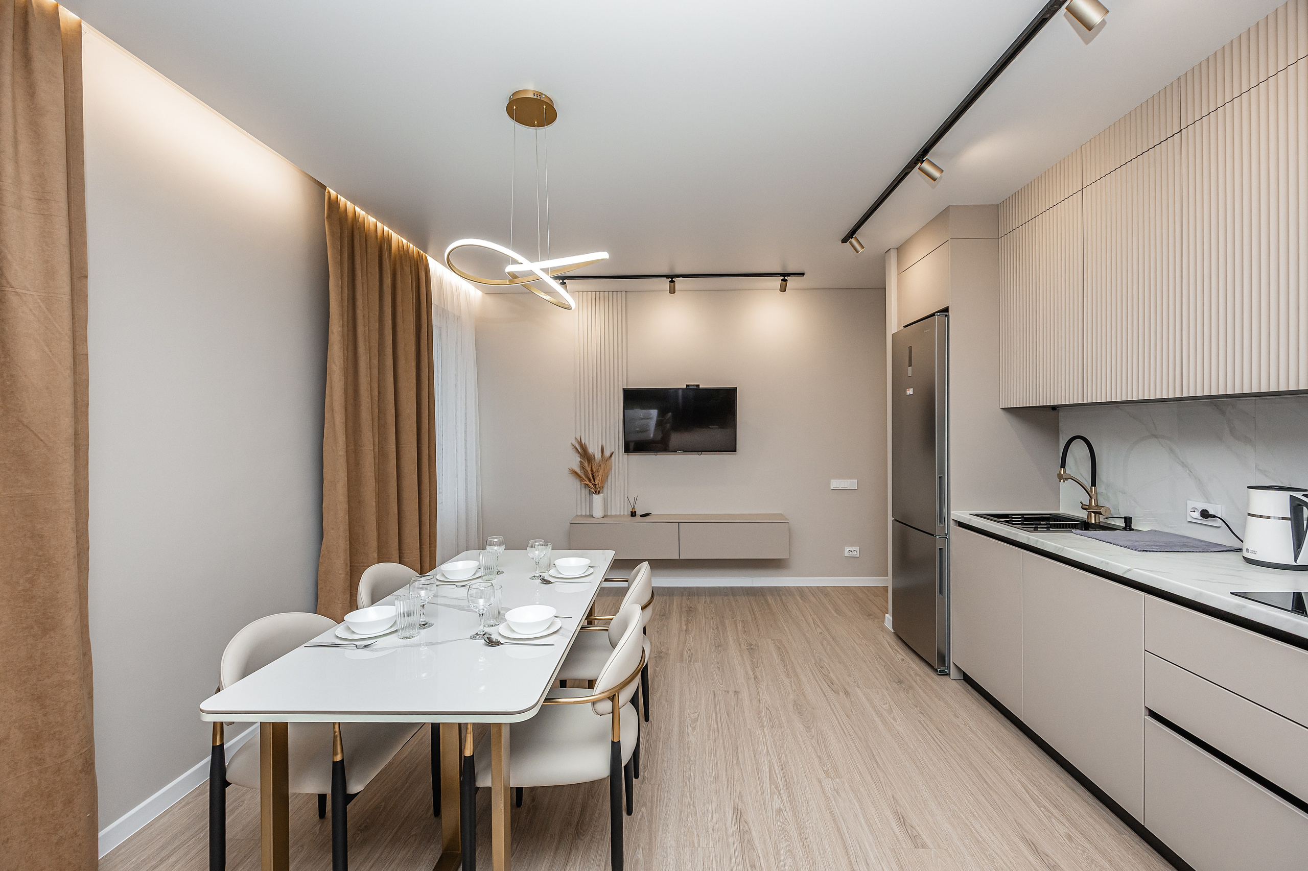 Риэлторская съёмка. Фотограф и видеограф в Улан-Удэ: Аюна Габагуева и Артём Шаханов