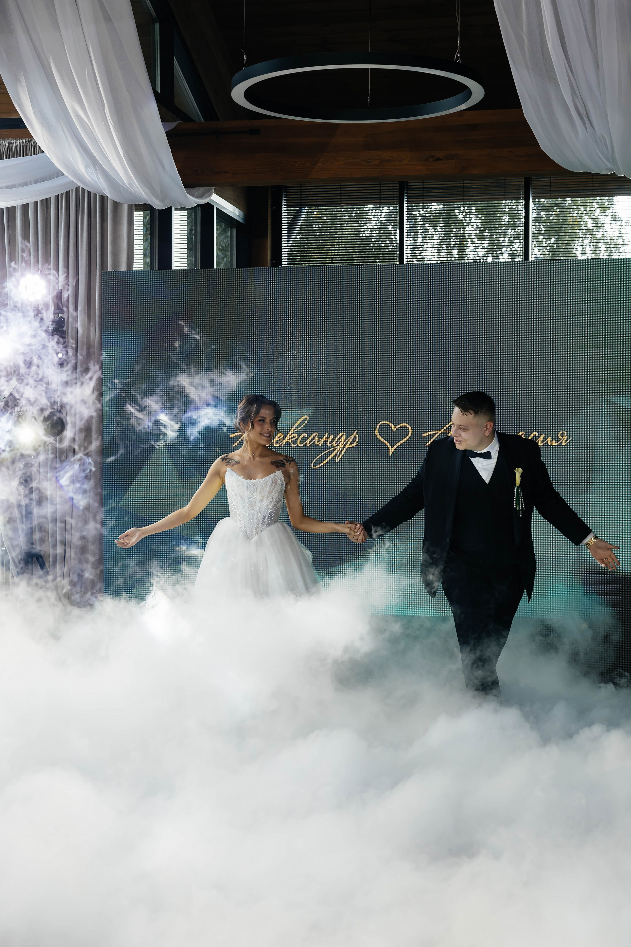 Свадебная история. Лесной Виладж. Свадебный и семейный фотограф Рассказова Виктория