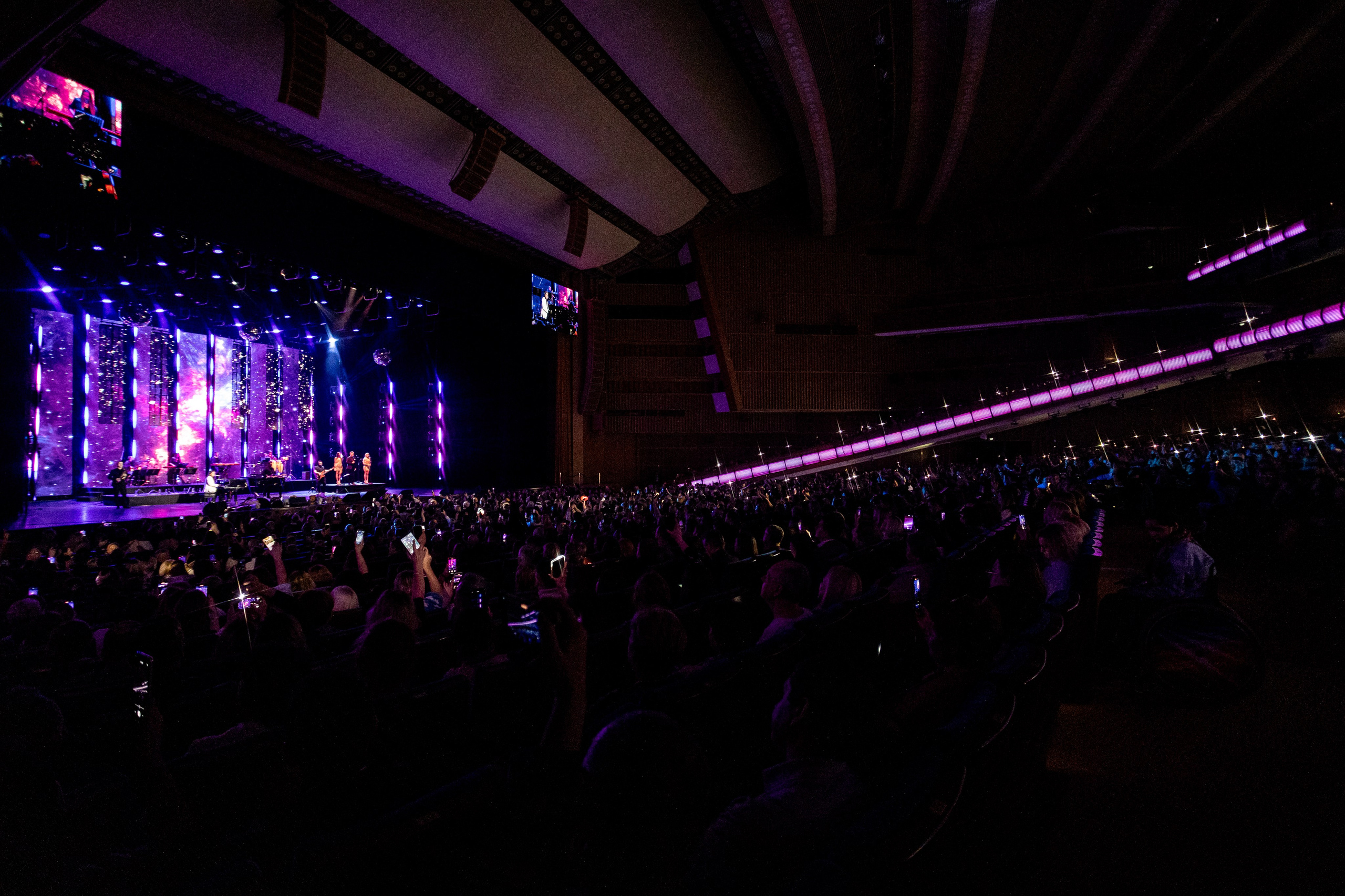 Дмитрий Маликов, Государственный Кремлевский Дворец. Фотограф Ольга Махалова — Санкт-Петербург, Москва, Нижний Новгород