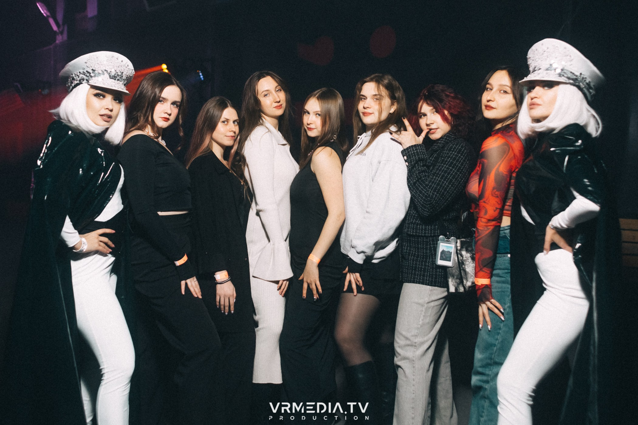 WEEKEND HALL в культурном пространстве «Редакция». Фотограф Кемерово | Сергей