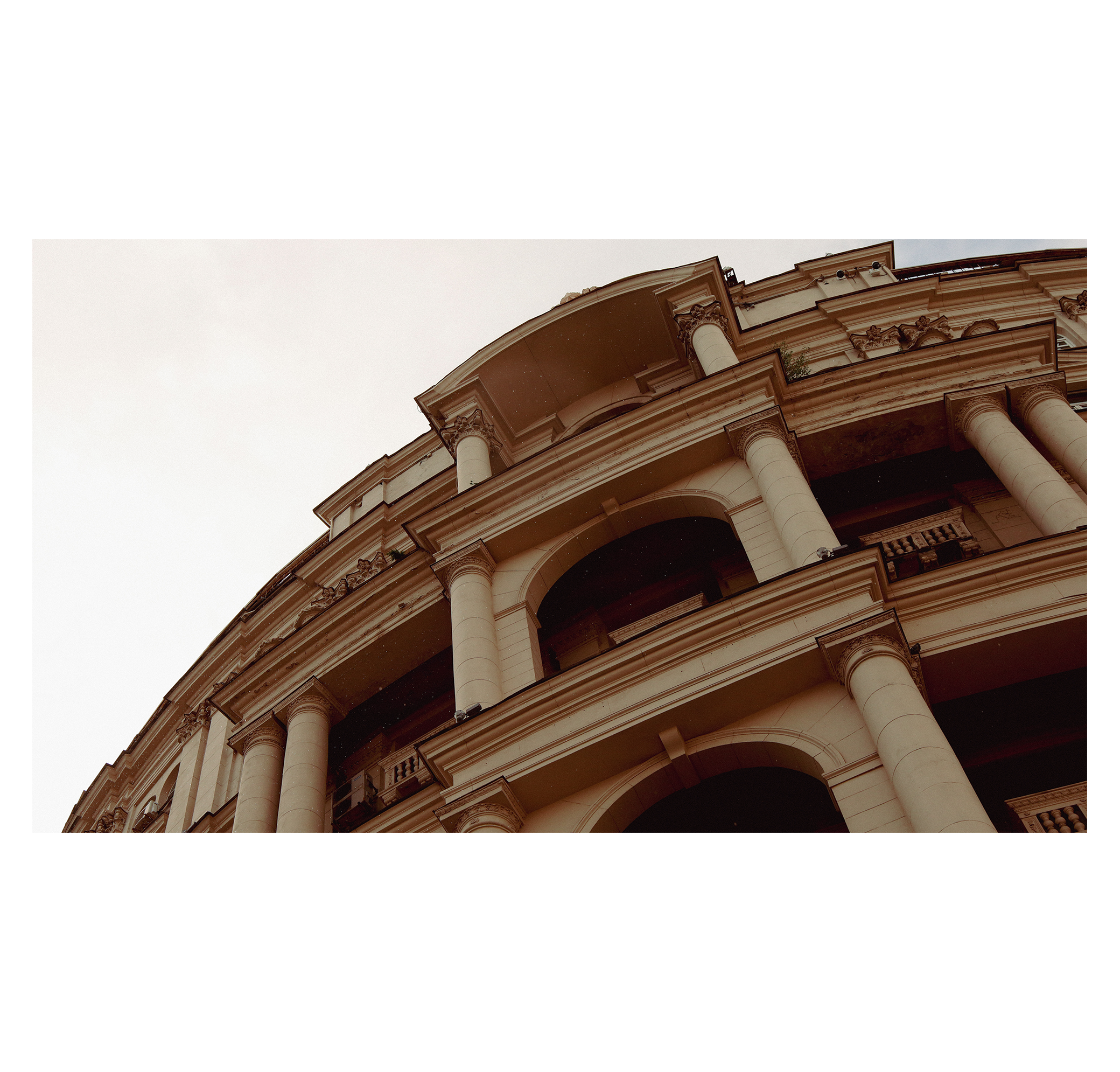 MOSCOW TAPE. Фотограф/дизайнер в Екатеринбурге Хитрый Дмитрий